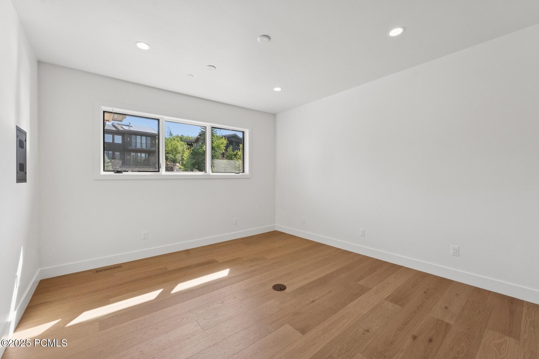 Park City, Utah 84060, United States, 6 Bedrooms Bedrooms, ,7 BathroomsBathrooms,Residential,Active,194819