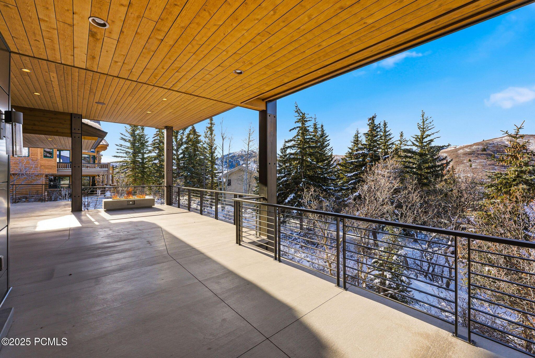 Park City, Utah 84060, United States, 6 Bedrooms Bedrooms, ,7 BathroomsBathrooms,Residential,Active,194819