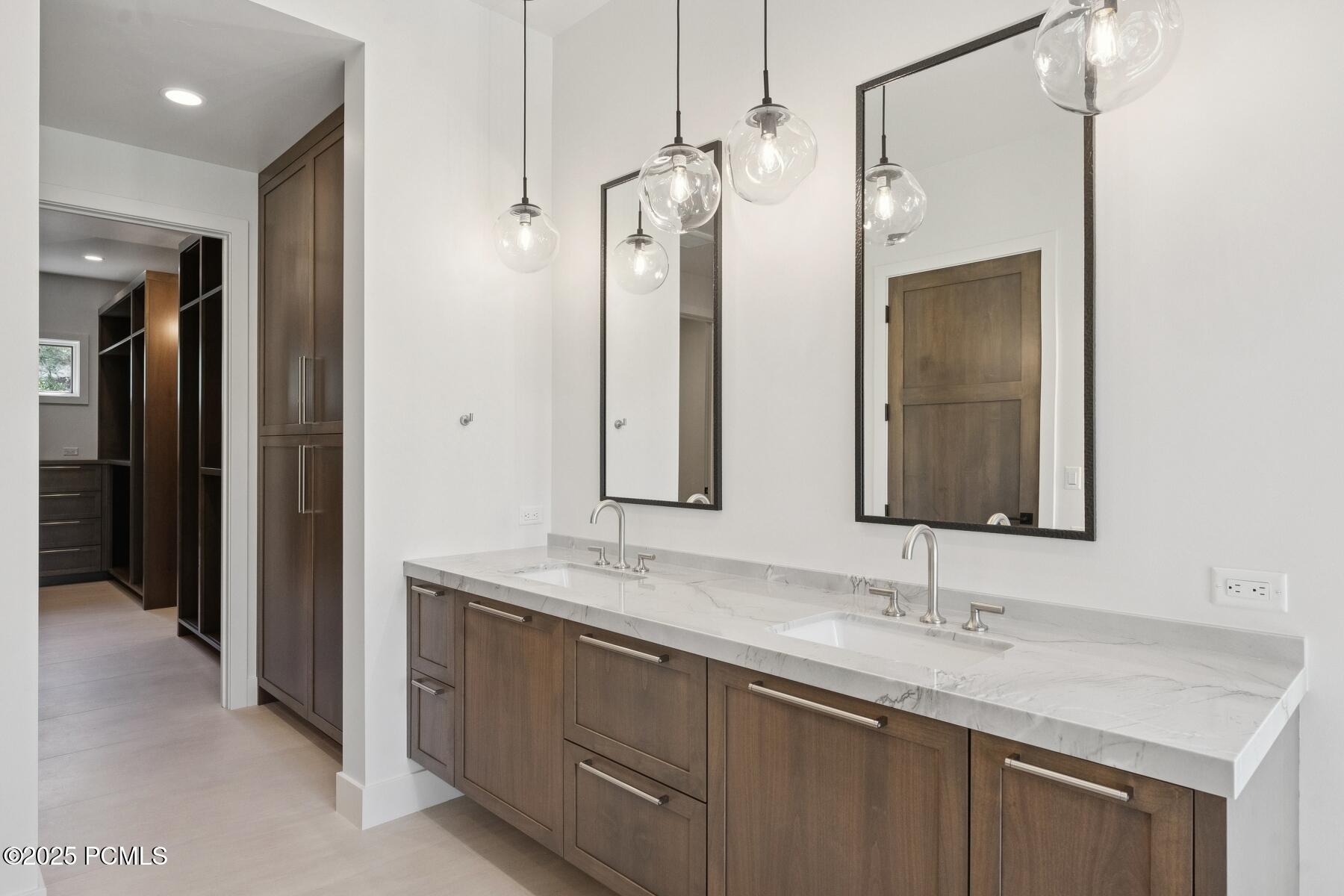 Park City, Utah 84060, United States, 6 Bedrooms Bedrooms, ,7 BathroomsBathrooms,Residential,Active,194819