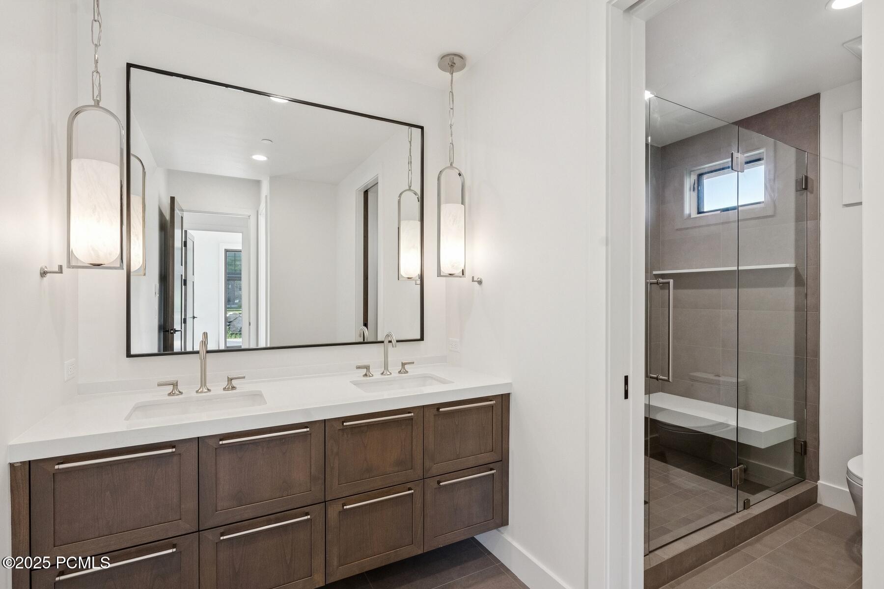 Park City, Utah 84060, United States, 6 Bedrooms Bedrooms, ,7 BathroomsBathrooms,Residential,Active,194819