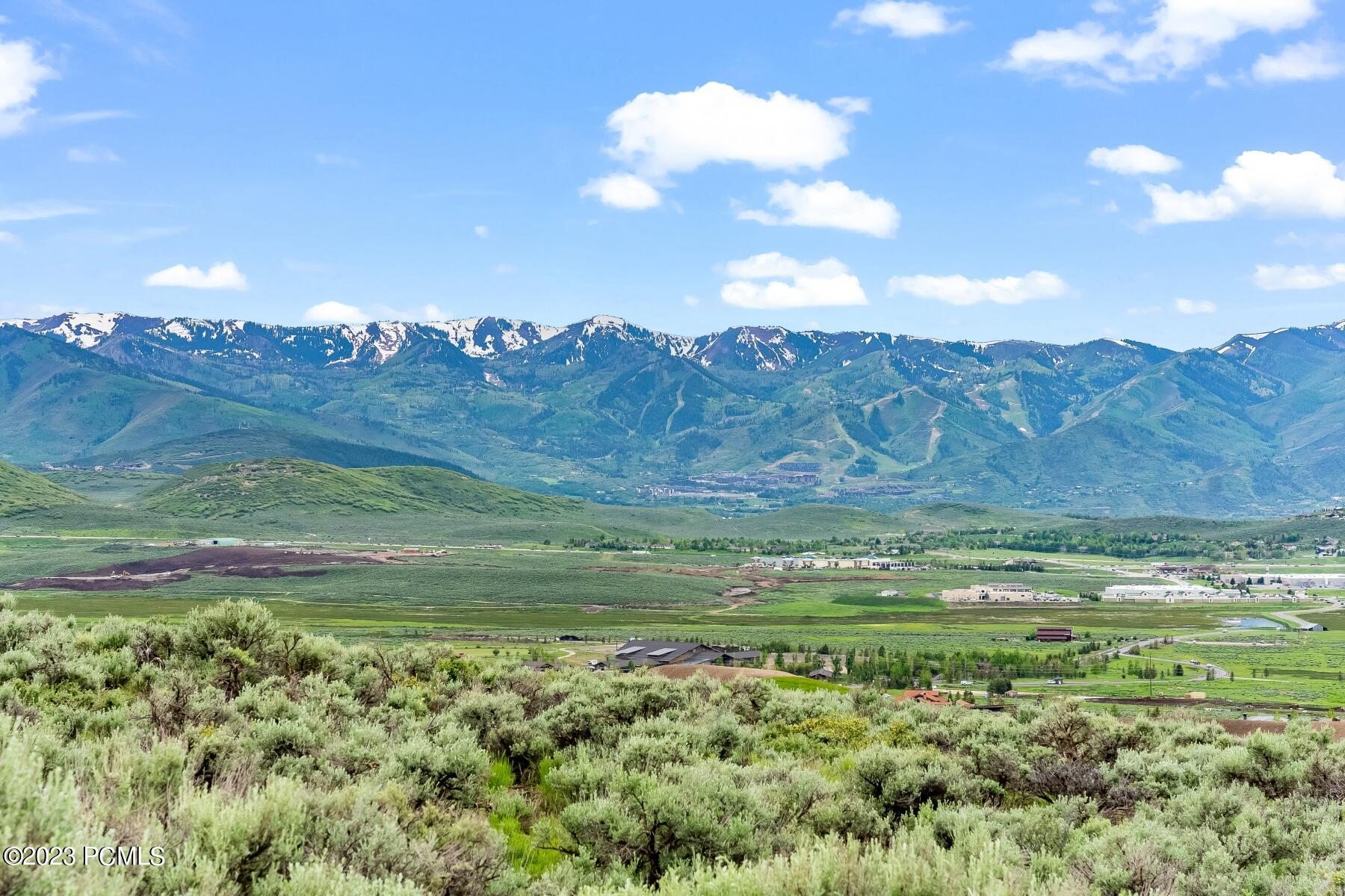 Park City, Utah 84098, United States, 5 Bedrooms Bedrooms, ,7 BathroomsBathrooms,Residential,Pending,72231