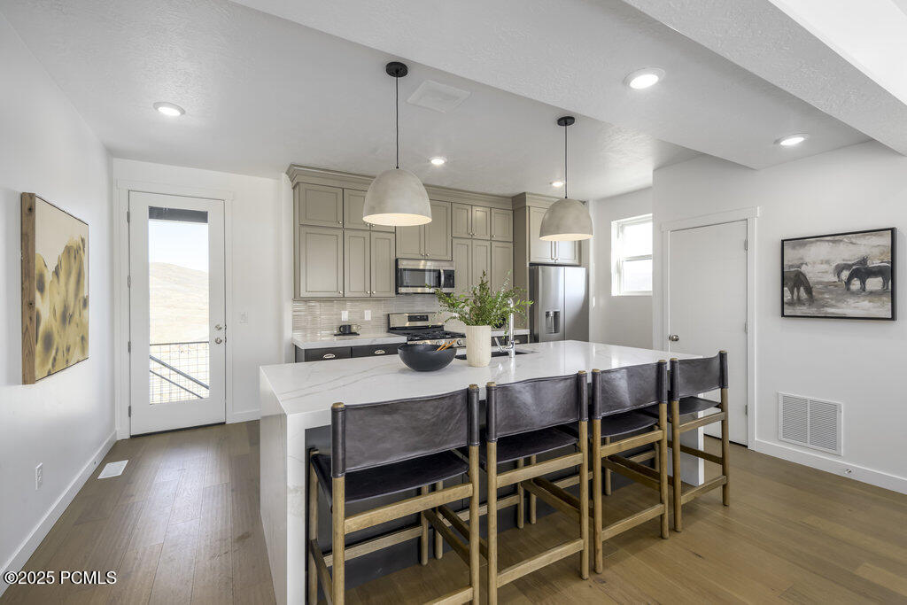 2026 Pinnacle Lane #I-4, Heber City, Utah image 1
