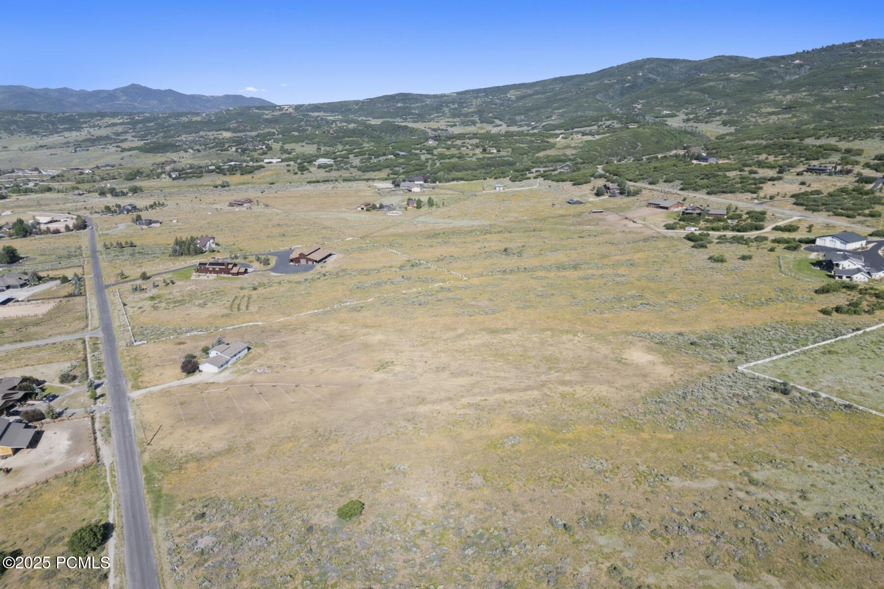 Park City, Utah 84098, United States, 3 Bedrooms Bedrooms, ,2 BathroomsBathrooms,Residential,Pending,184824