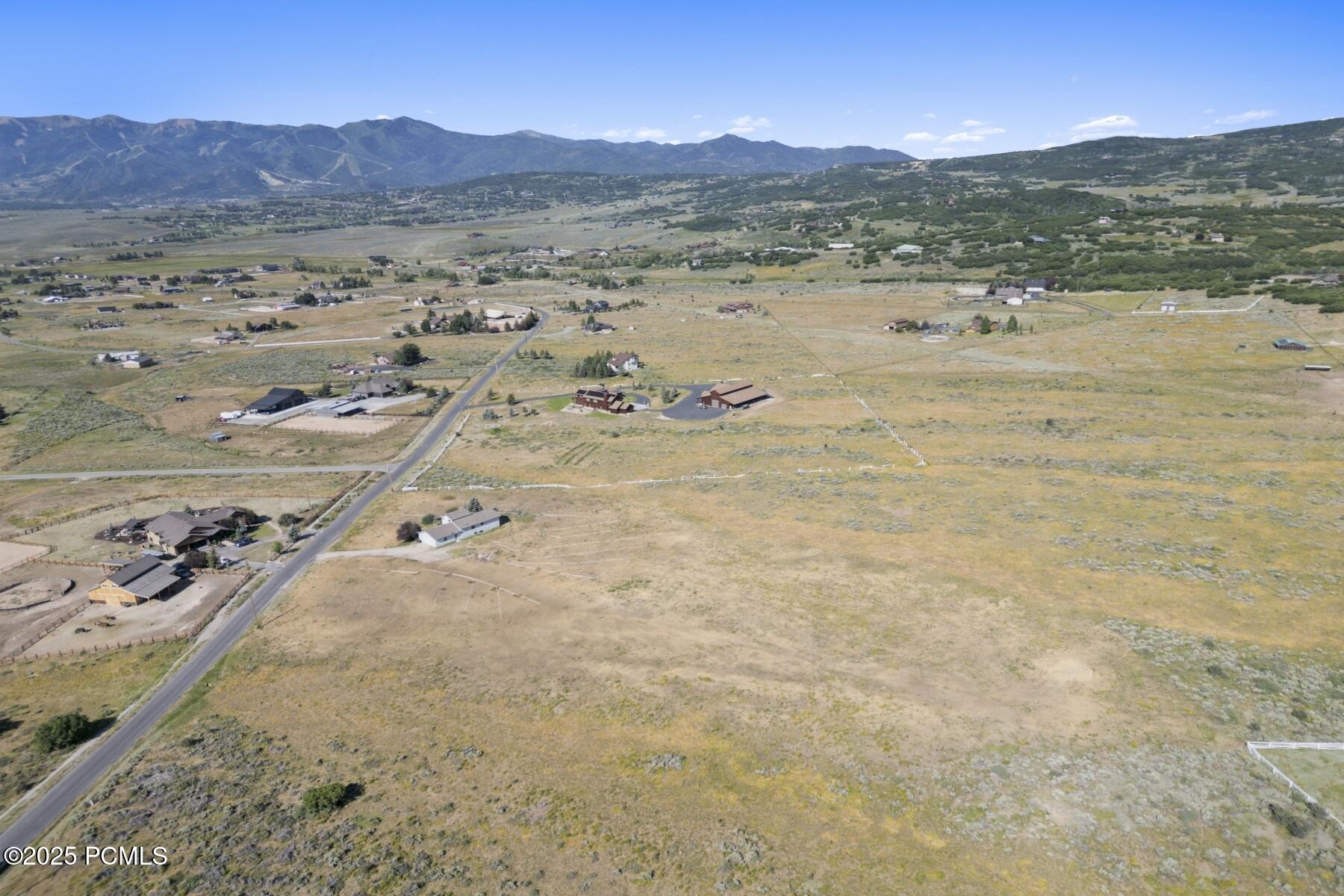 Park City, Utah 84098, United States, 3 Bedrooms Bedrooms, ,2 BathroomsBathrooms,Residential,Pending,184824