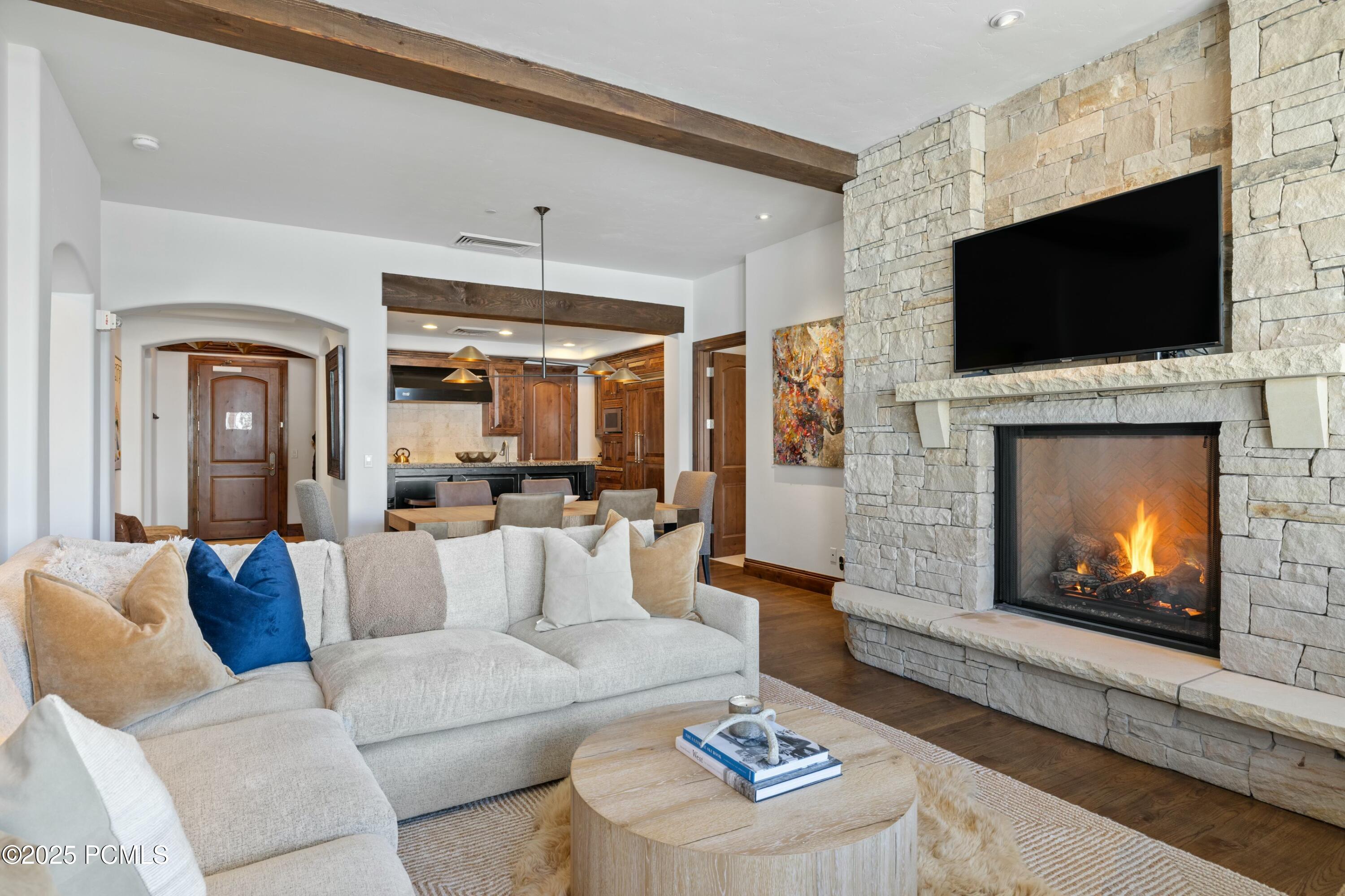 8902 Empire Club Drive #601, Park City, Utah image 8