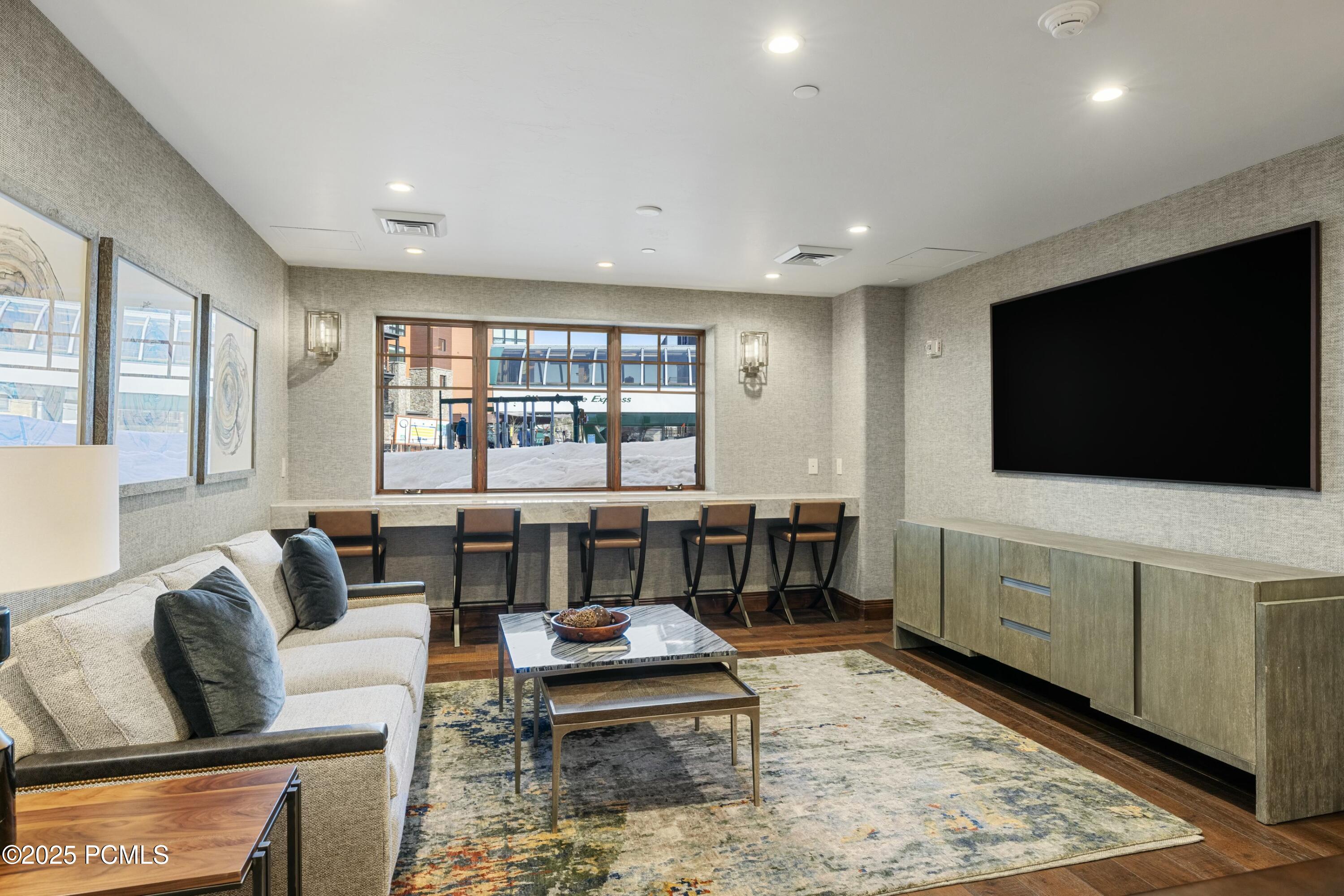 8902 Empire Club Drive #601, Park City, Utah image 31
