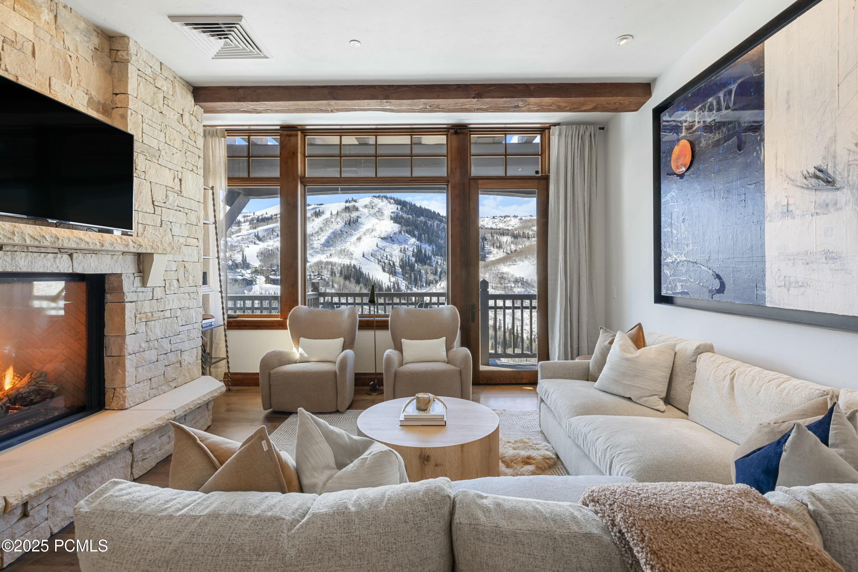 8902 Empire Club Drive #601, Park City, Utah image 6