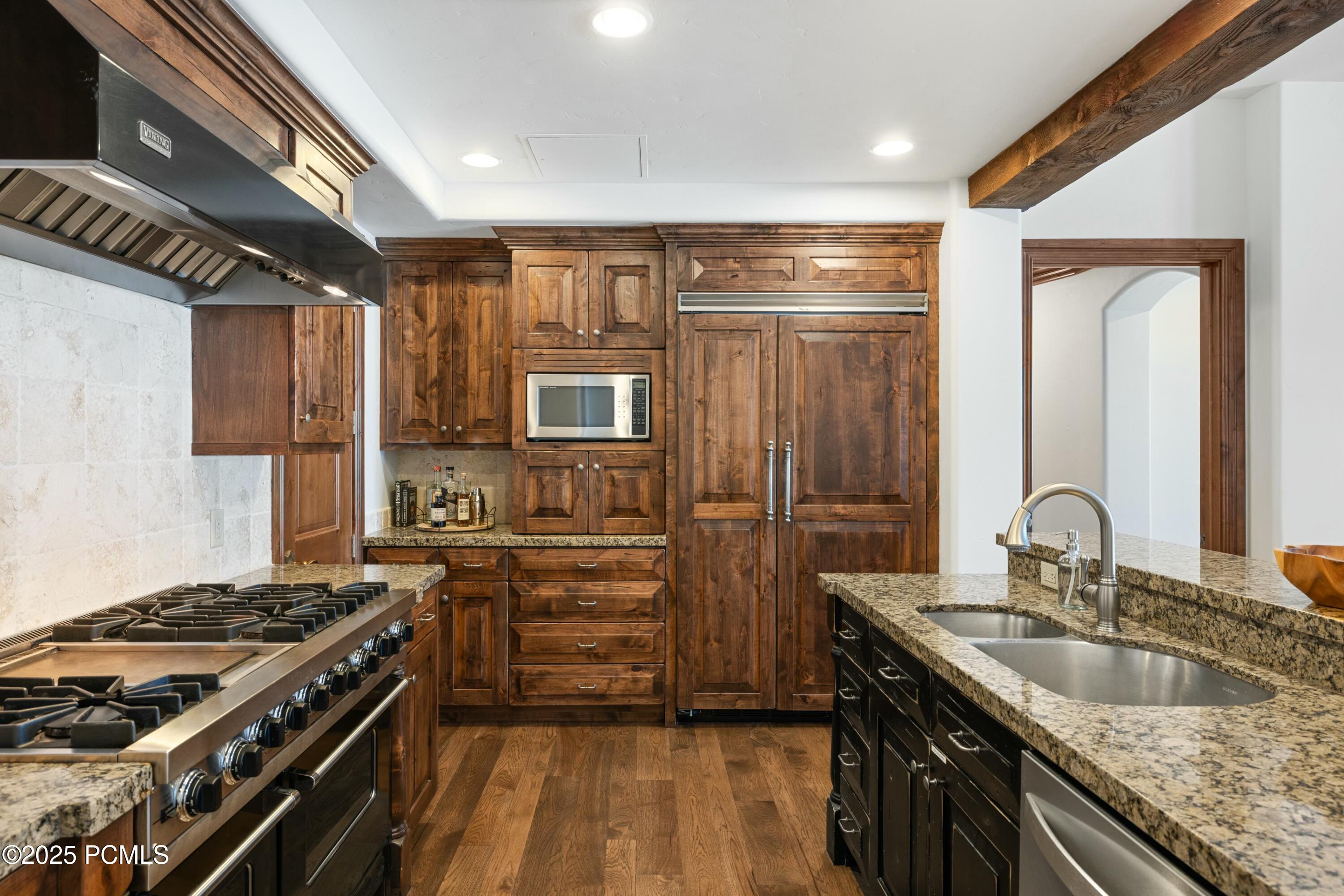 8902 Empire Club Drive #601, Park City, Utah image 14