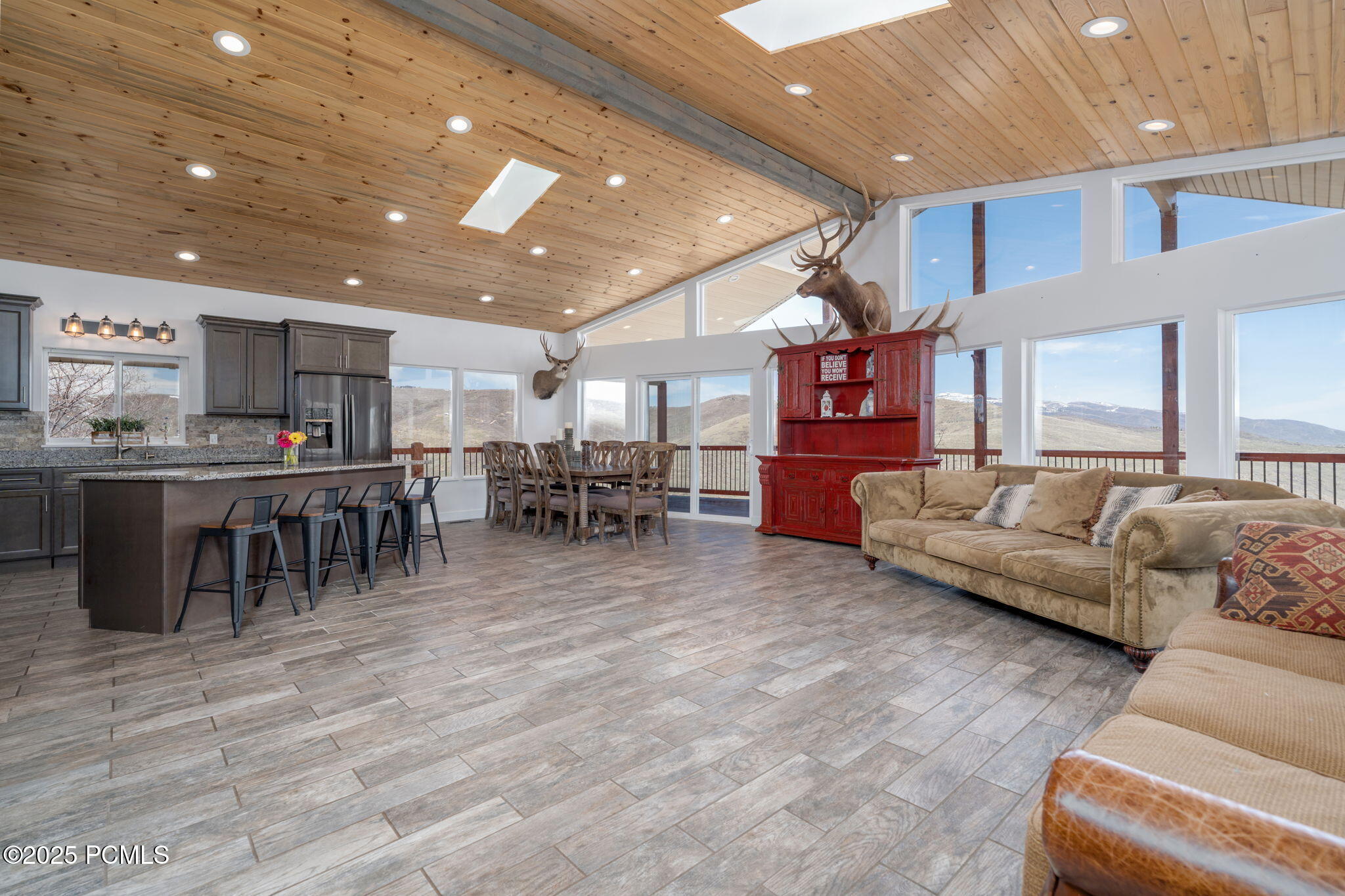 4186 E Oakview Drive, Coalville, Utah image 4