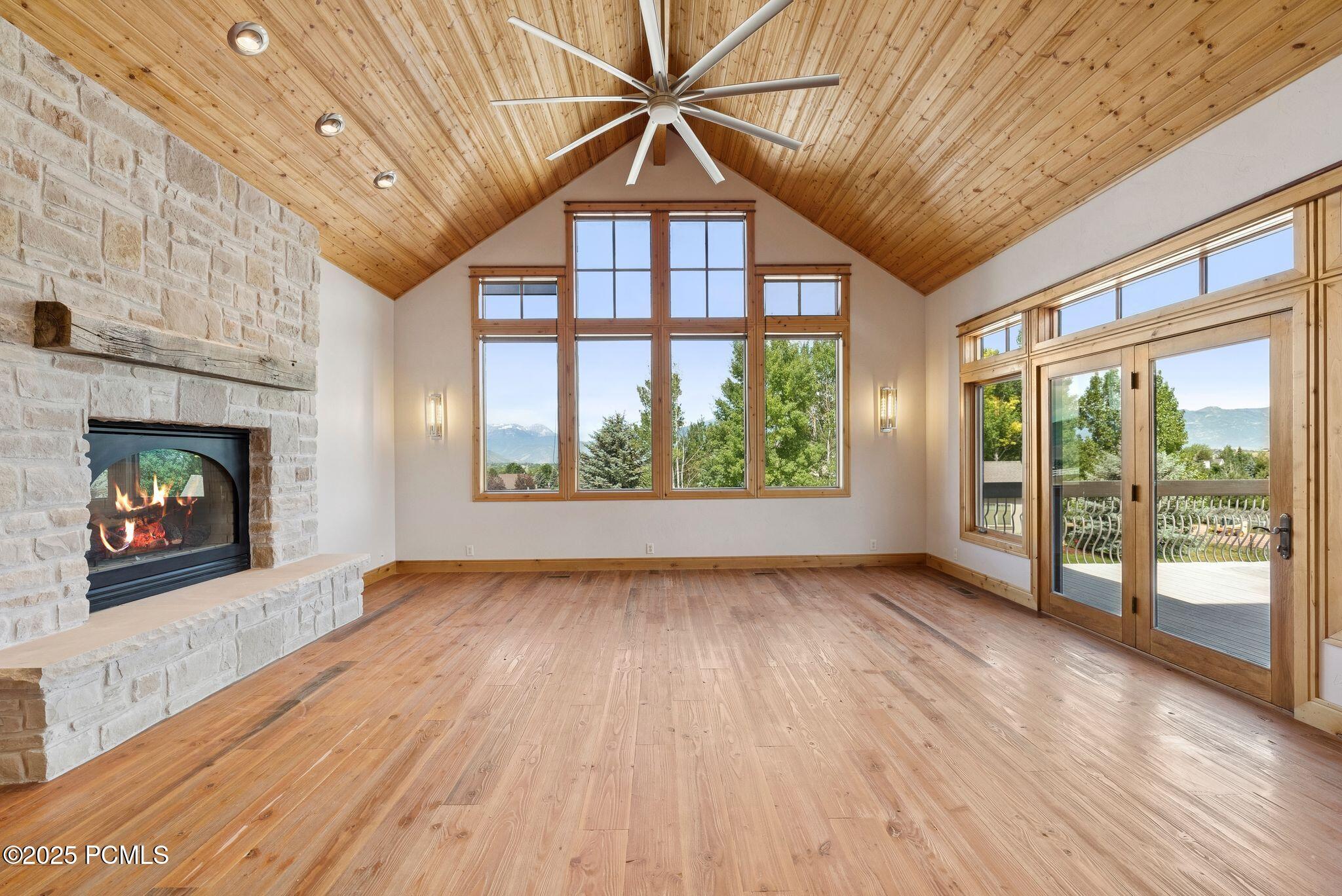 Heber City, Utah 84032, United States, 5 Bedrooms Bedrooms, ,4 BathroomsBathrooms,Residential,Active,153660