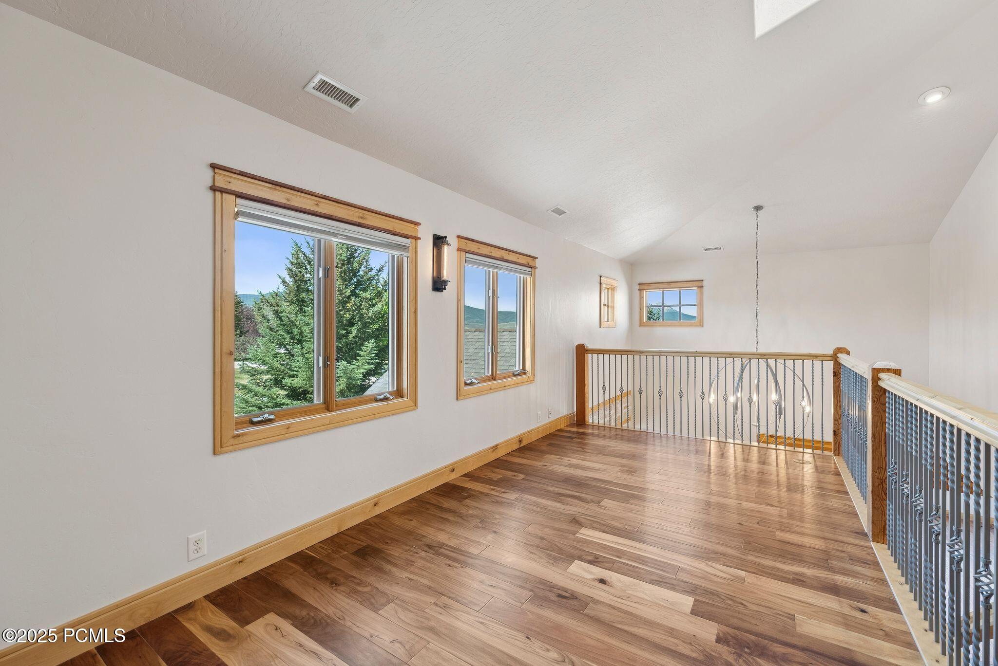 Heber City, Utah 84032, United States, 5 Bedrooms Bedrooms, ,4 BathroomsBathrooms,Residential,Active,153660