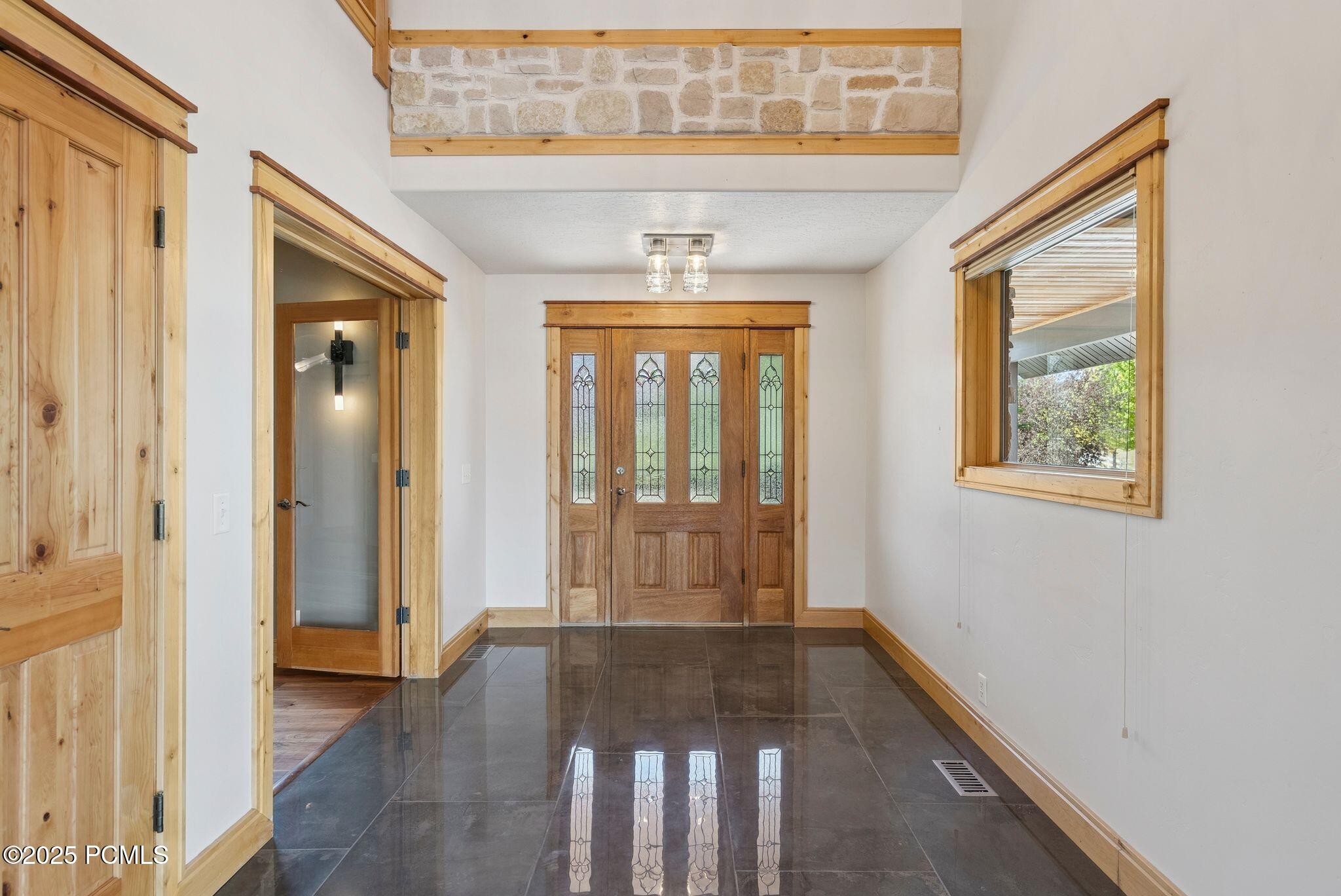 Heber City, Utah 84032, United States, 5 Bedrooms Bedrooms, ,4 BathroomsBathrooms,Residential,Active,153660