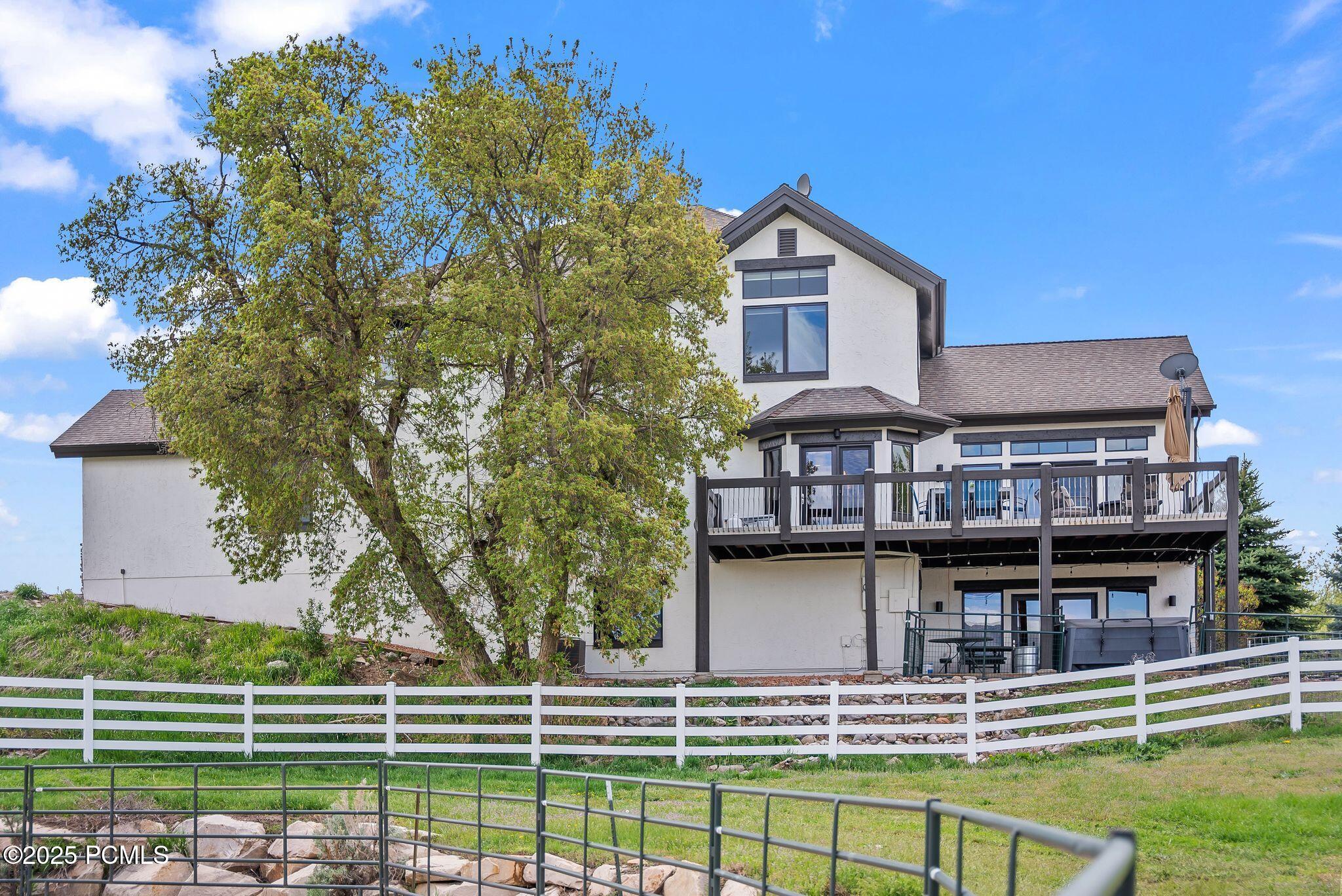 Heber City, Utah 84032, United States, 5 Bedrooms Bedrooms, ,4 BathroomsBathrooms,Residential,Active,153660