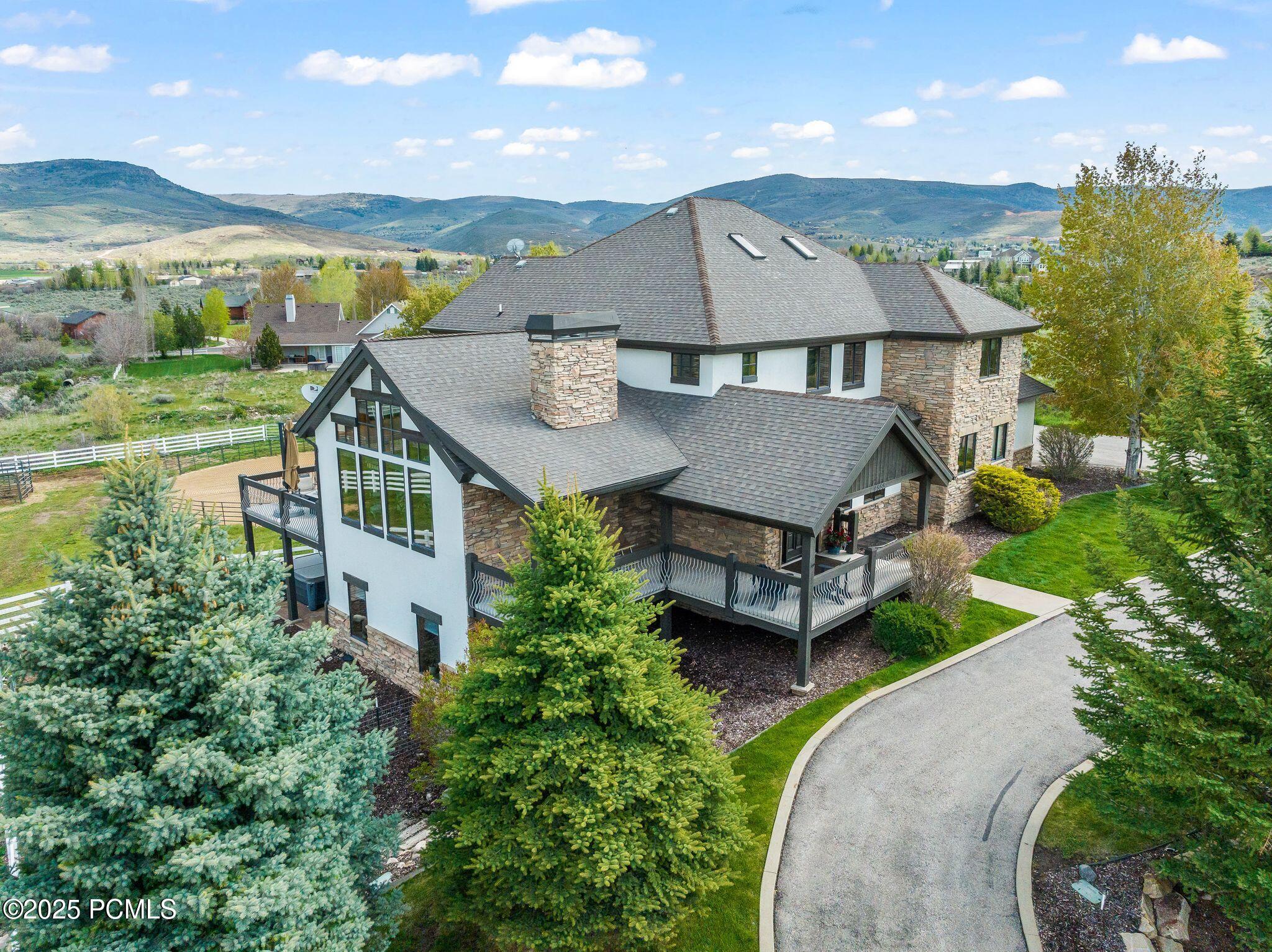 Heber City, Utah 84032, United States, 5 Bedrooms Bedrooms, ,4 BathroomsBathrooms,Residential,Active,153660