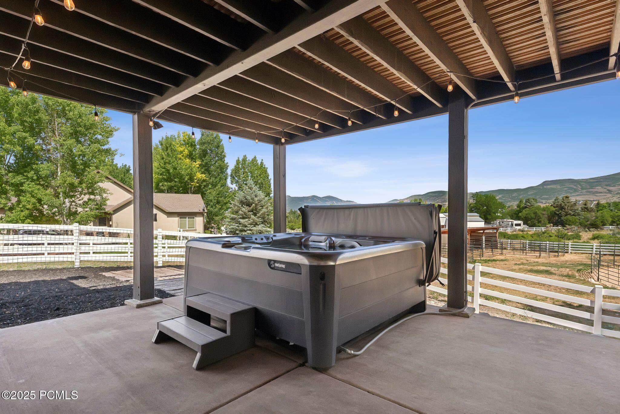 Heber City, Utah 84032, United States, 5 Bedrooms Bedrooms, ,4 BathroomsBathrooms,Residential,Active,153660