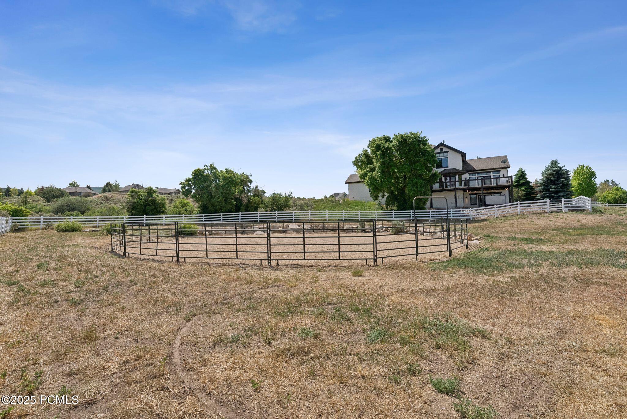 Heber City, Utah 84032, United States, 5 Bedrooms Bedrooms, ,4 BathroomsBathrooms,Residential,Active,153660