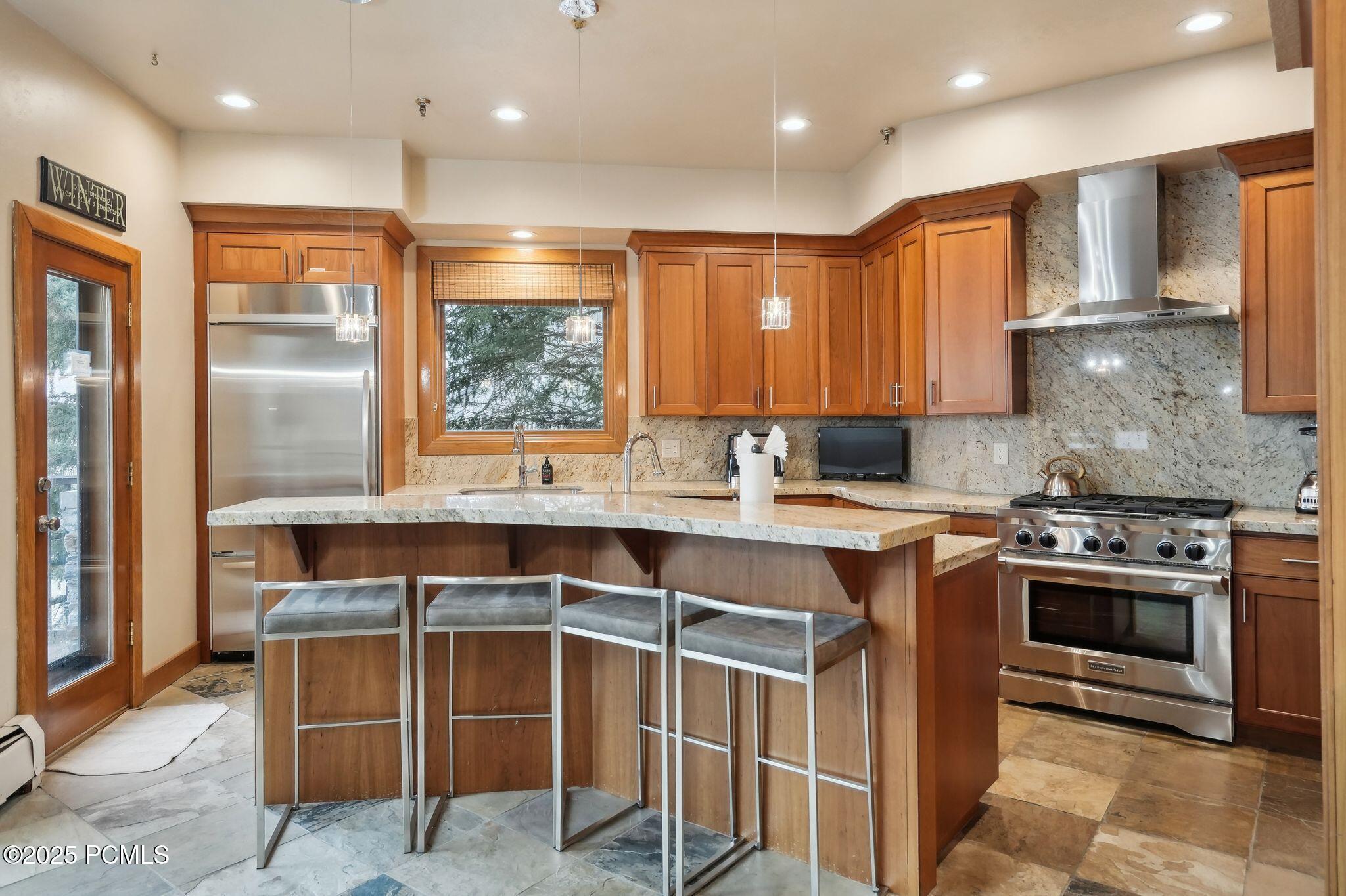 1386 Pinnacle Drive #82, Park City, Utah image 8