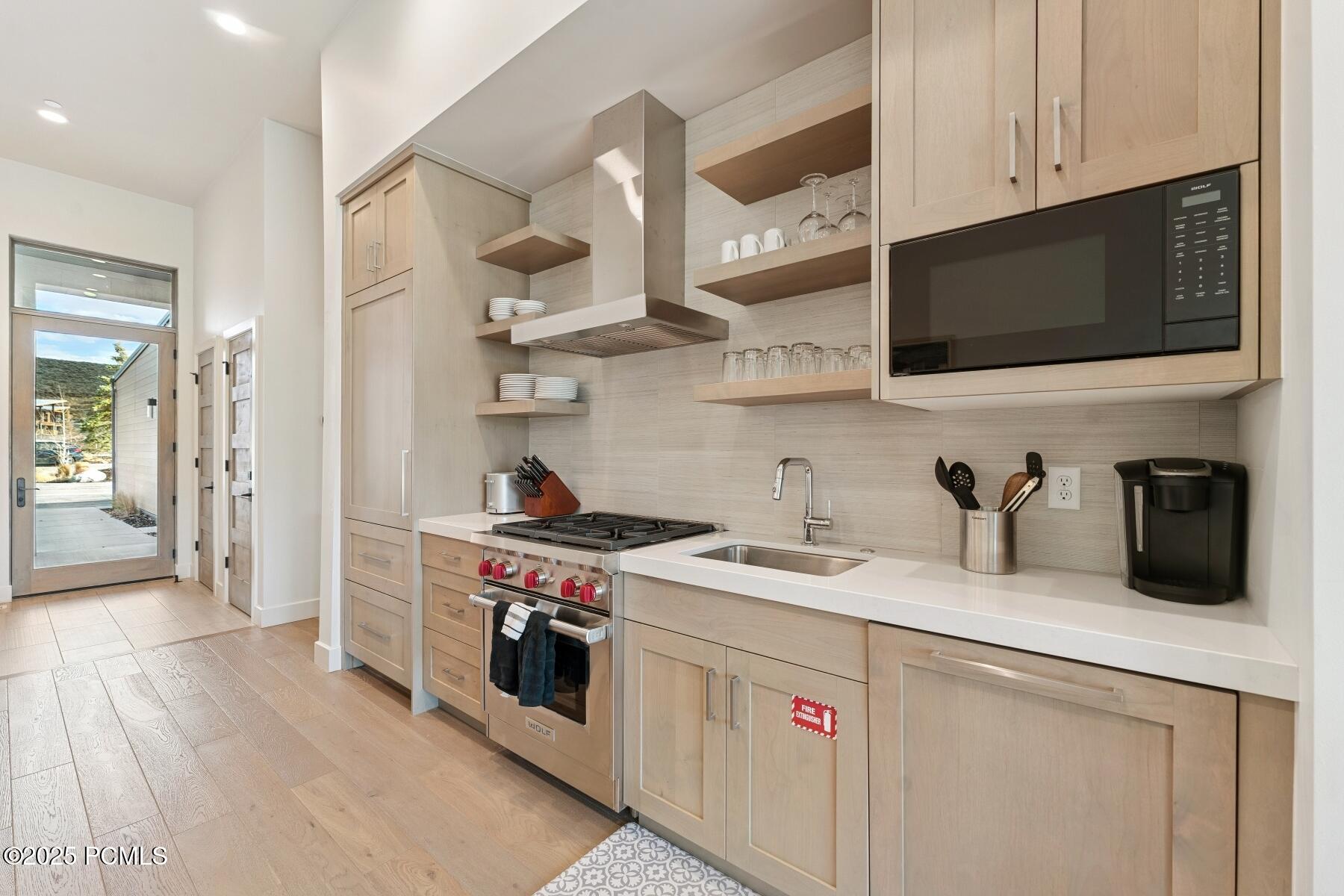 Park City, Utah 84098, United States, 2 Bedrooms Bedrooms, ,3 BathroomsBathrooms,Residential,Active,243851