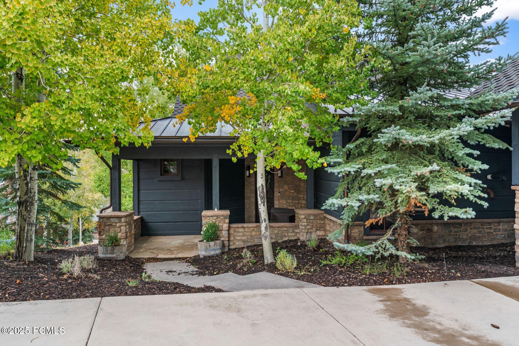 Park City, Utah 84098, United States, 5 Bedrooms Bedrooms, ,6 BathroomsBathrooms,Residential,Active,13389