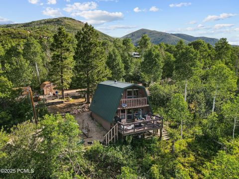 Homes For Sale - 127 Comanche Pass<br/> Oakley, UT 84055