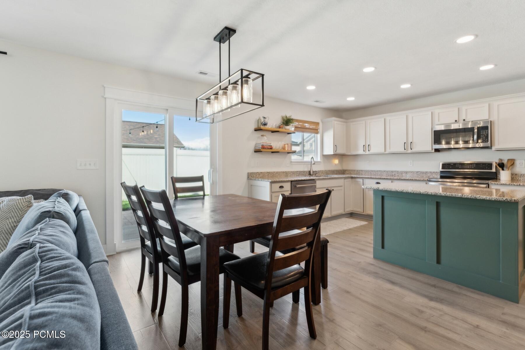 512 W Lake View Drive, Lehi, Utah image 16