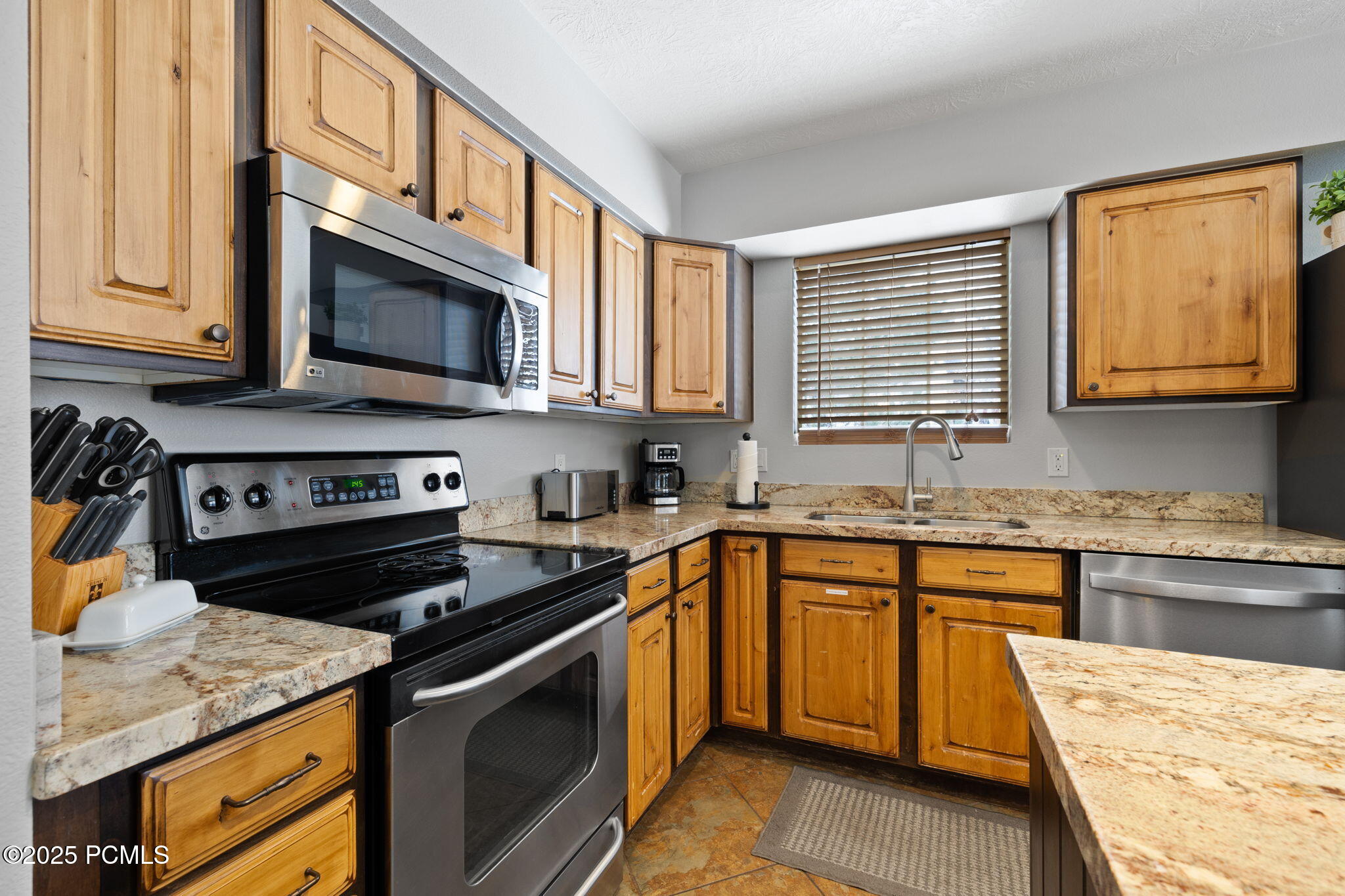 1808 Fox Bay Drive #B202, Heber City, Utah image 12