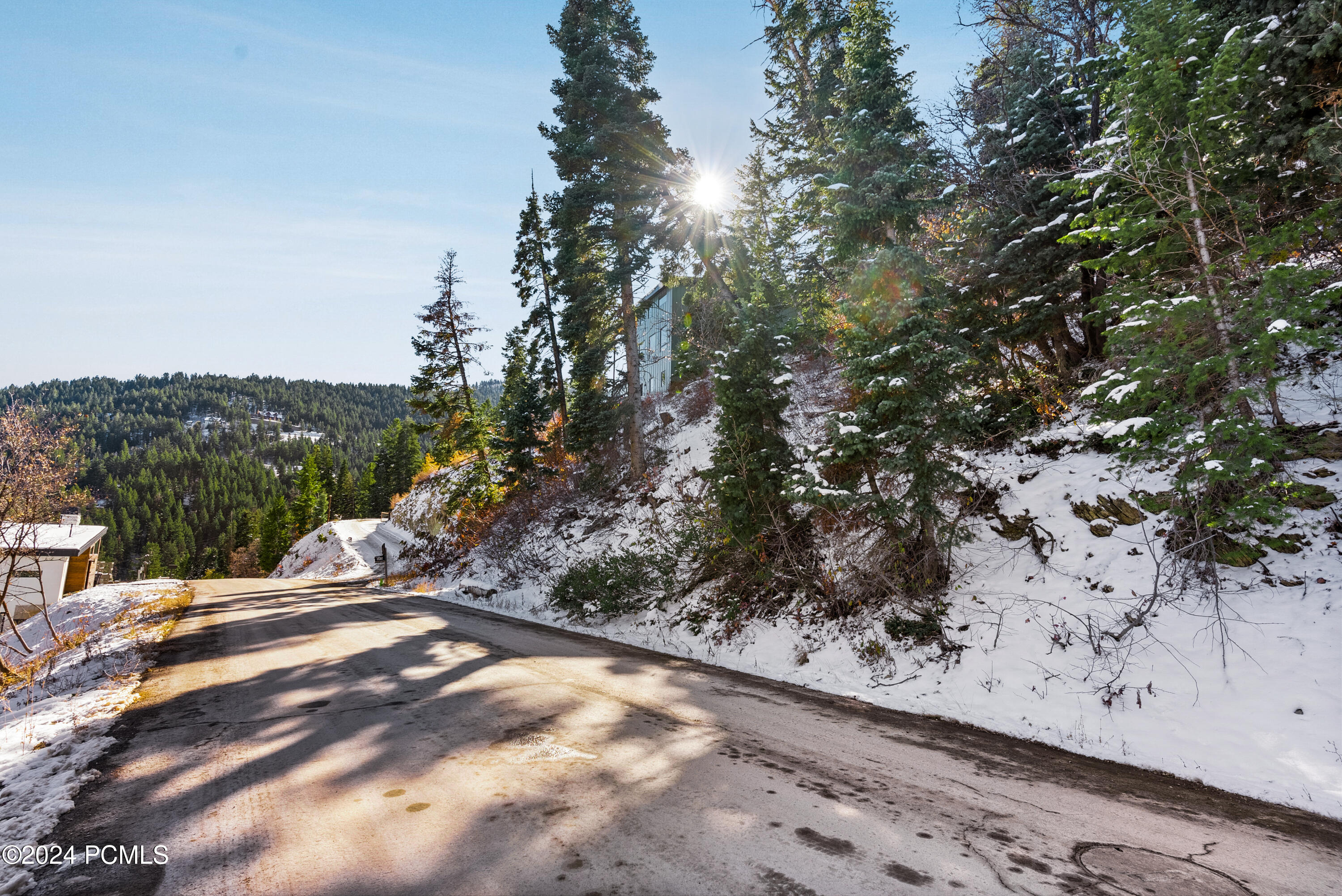 385 Upper Evergreen Drive, Park City, Utah image 4