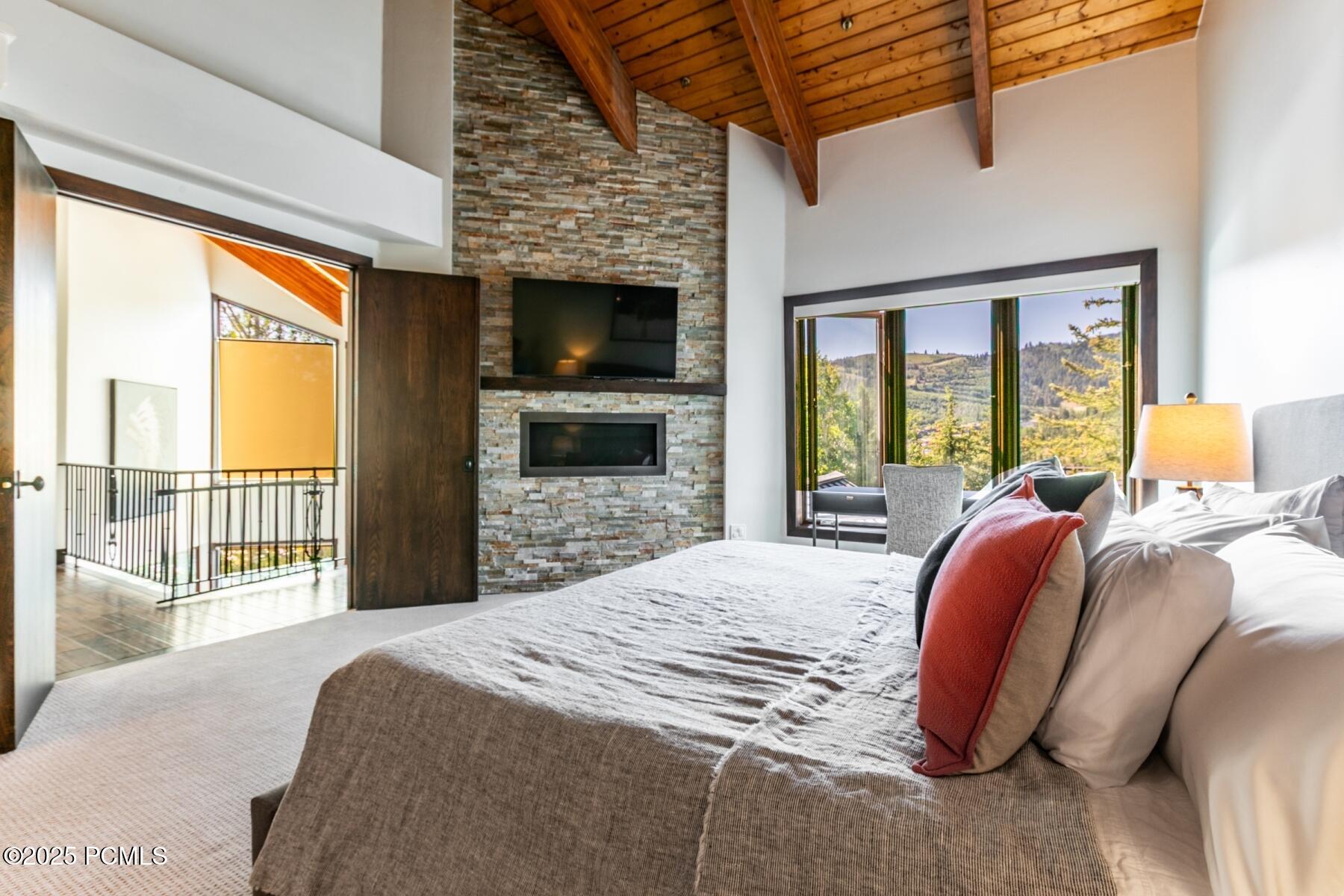 Park City, Utah 84060, United States, 4 Bedrooms Bedrooms, ,5 BathroomsBathrooms,Residential,Active,175682