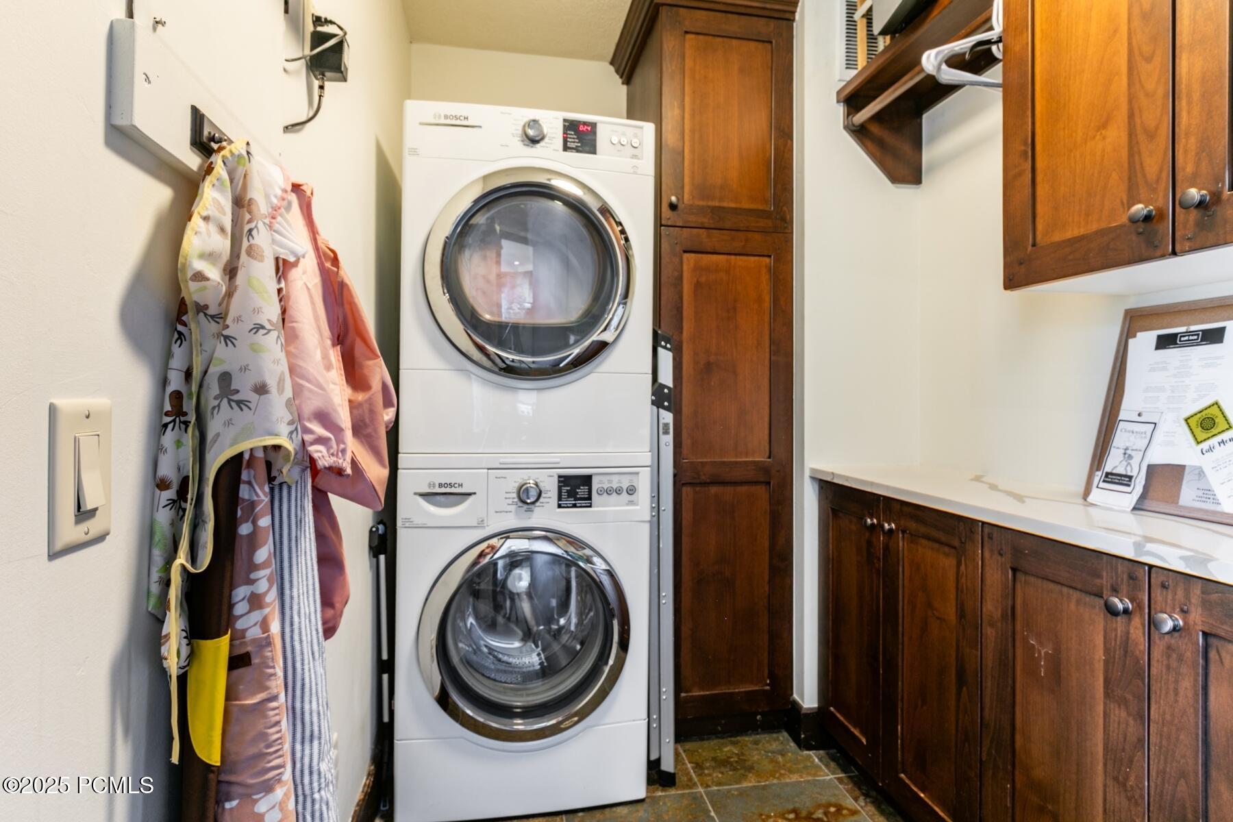 Park City, Utah 84060, United States, 4 Bedrooms Bedrooms, ,5 BathroomsBathrooms,Residential,Active,175682