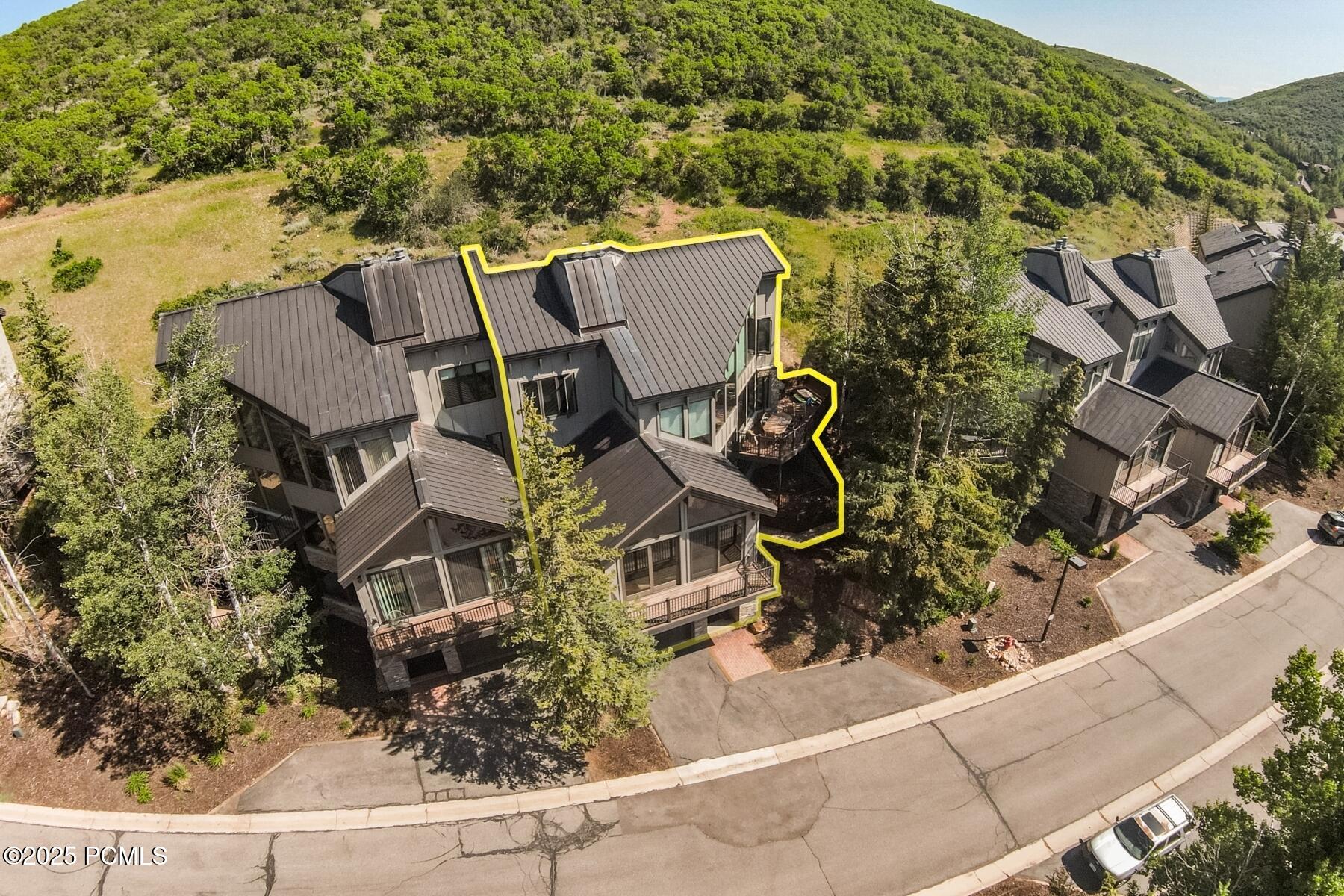 Park City, Utah 84060, United States, 4 Bedrooms Bedrooms, ,5 BathroomsBathrooms,Residential,Active,175682