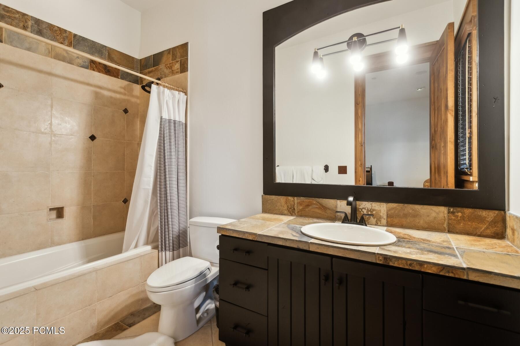 Park City, Utah 84098, United States, 5 Bedrooms Bedrooms, ,7 BathroomsBathrooms,Residential,Active,146139