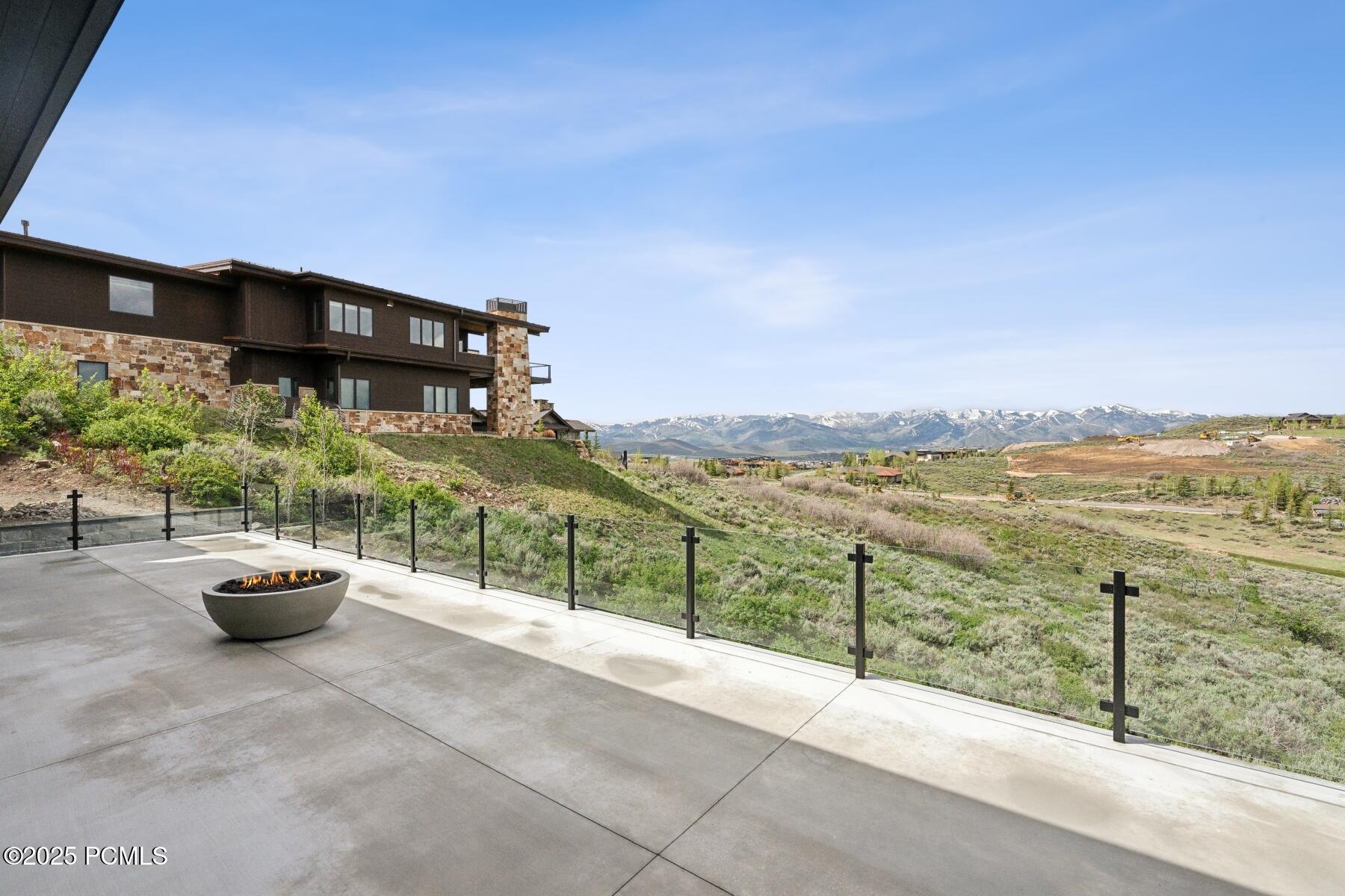 Park City, Utah 84098, United States, 6 Bedrooms Bedrooms, ,8 BathroomsBathrooms,Residential,Active,25710