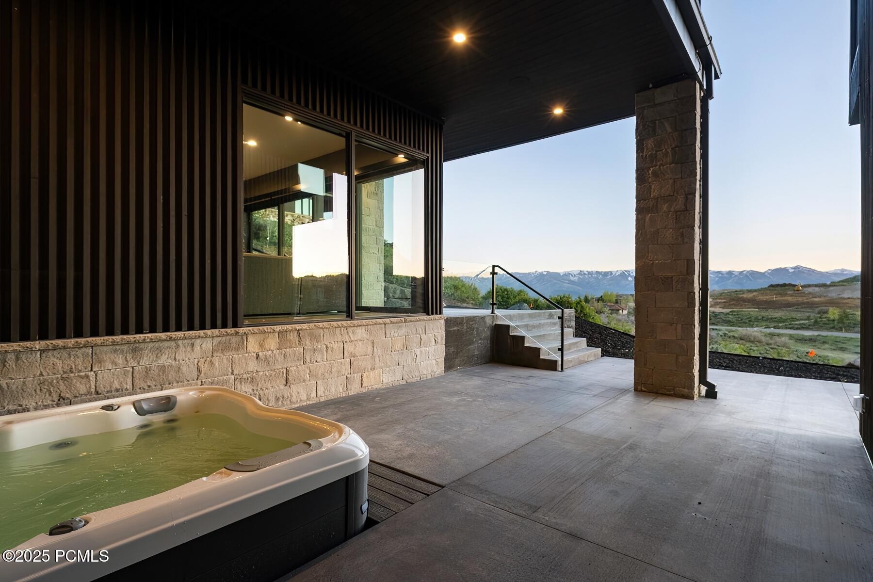 Park City, Utah 84098, United States, 6 Bedrooms Bedrooms, ,8 BathroomsBathrooms,Residential,Active,25710