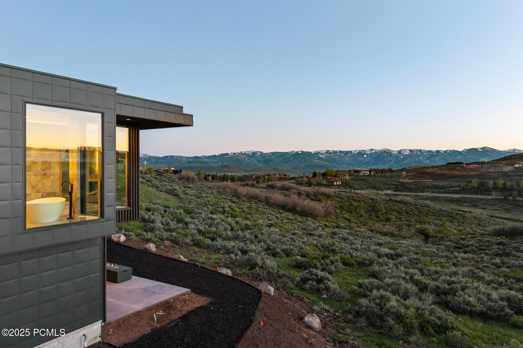 Park City, Utah 84098, United States, 6 Bedrooms Bedrooms, ,8 BathroomsBathrooms,Residential,Active,25710