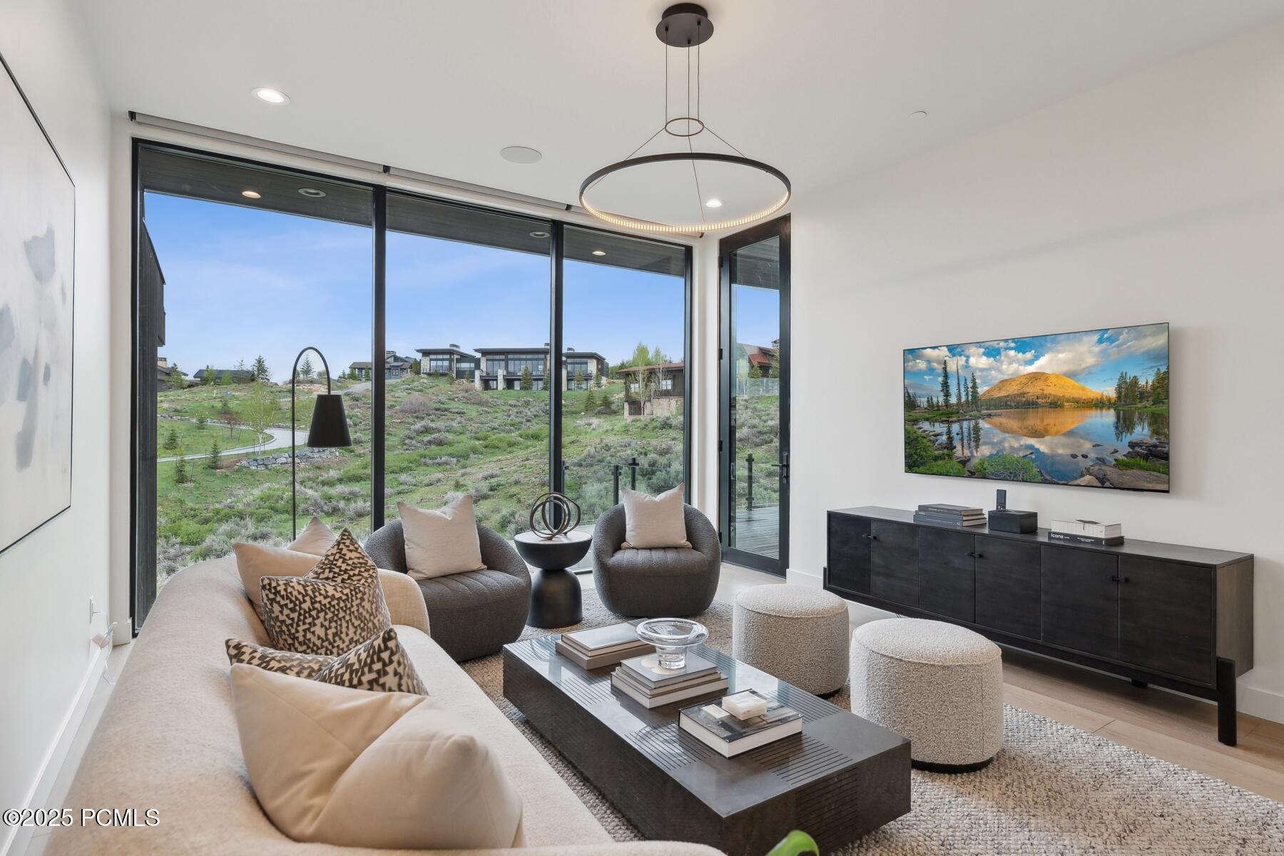 Park City, Utah 84098, United States, 6 Bedrooms Bedrooms, ,8 BathroomsBathrooms,Residential,Active,25710