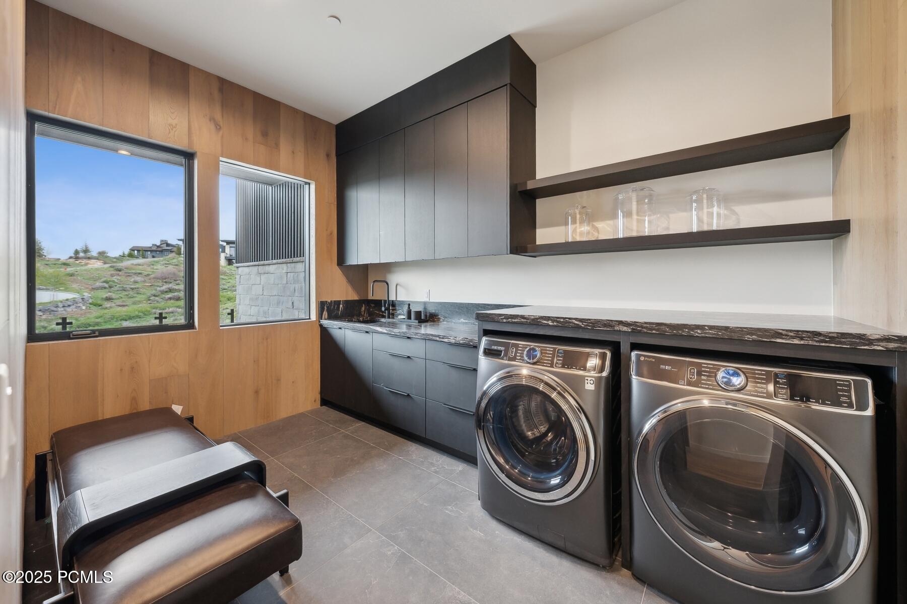 Park City, Utah 84098, United States, 6 Bedrooms Bedrooms, ,8 BathroomsBathrooms,Residential,Active,25710