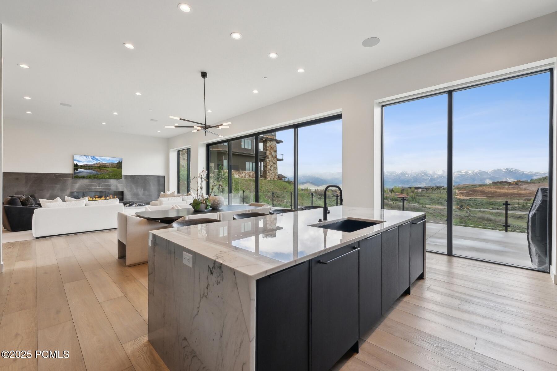 Park City, Utah 84098, United States, 6 Bedrooms Bedrooms, ,8 BathroomsBathrooms,Residential,Active,25710