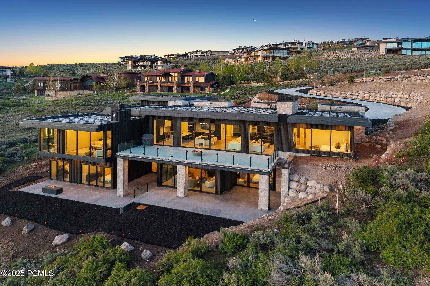 Park City, Utah 84098, United States, 6 Bedrooms Bedrooms, ,8 BathroomsBathrooms,Residential,Active,25710 Park City, Utah 84098, United States, 6 Bedrooms Bedrooms, ,8 BathroomsBathrooms,Residential,Active,25710