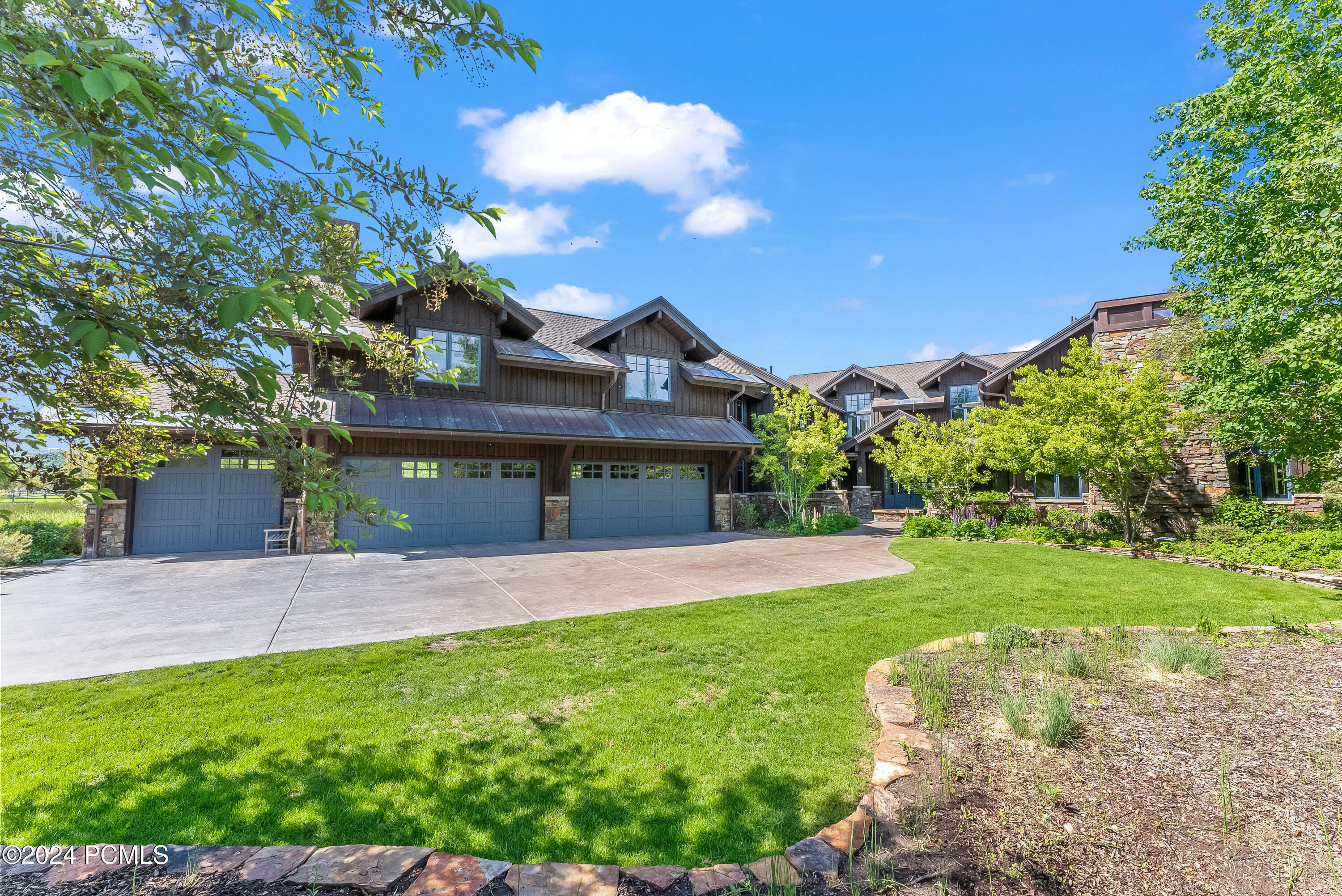 Park City, Utah 84098, United States, 7 Bedrooms Bedrooms, ,9 BathroomsBathrooms,Residential,Active,33044