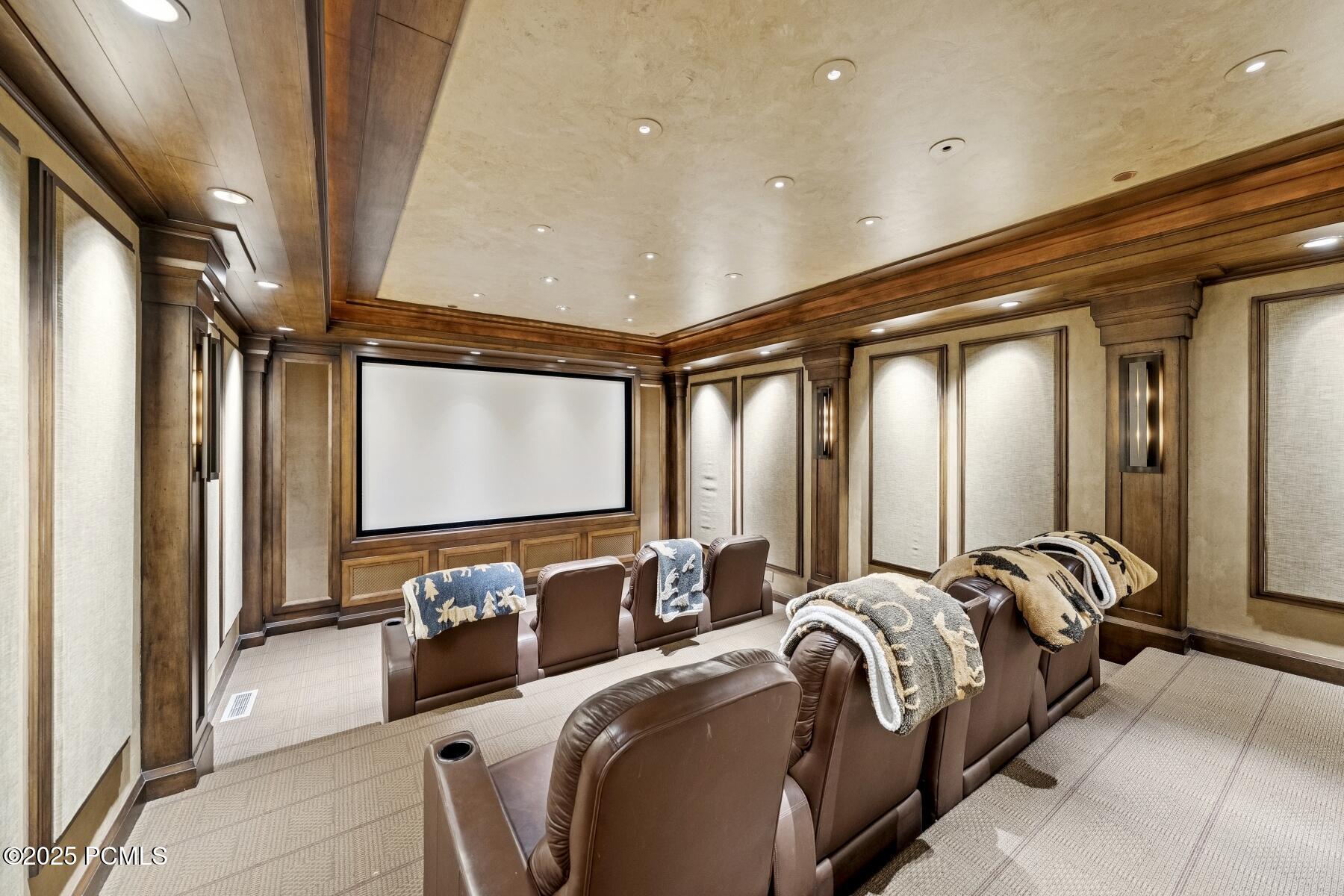 Park City, Utah 84060, United States, 8 Bedrooms Bedrooms, ,12 BathroomsBathrooms,Residential,Active,164193