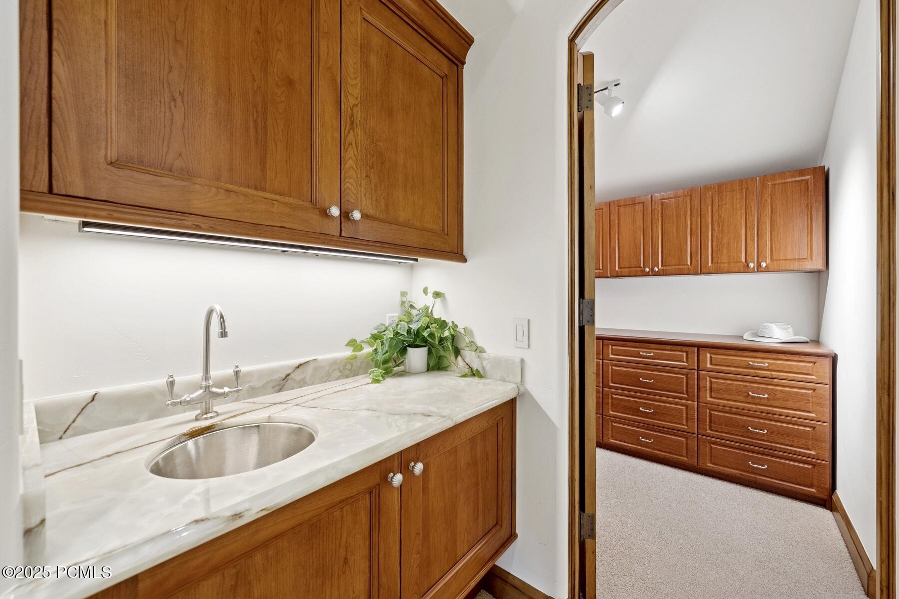 Park City, Utah 84060, United States, 8 Bedrooms Bedrooms, ,12 BathroomsBathrooms,Residential,Active,164193