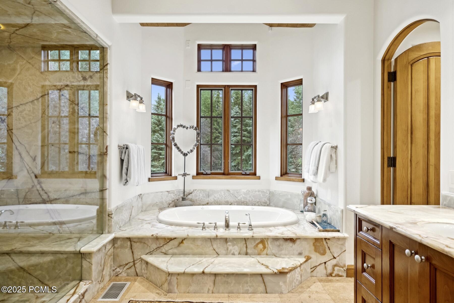 Park City, Utah 84060, United States, 8 Bedrooms Bedrooms, ,12 BathroomsBathrooms,Residential,Active,164193