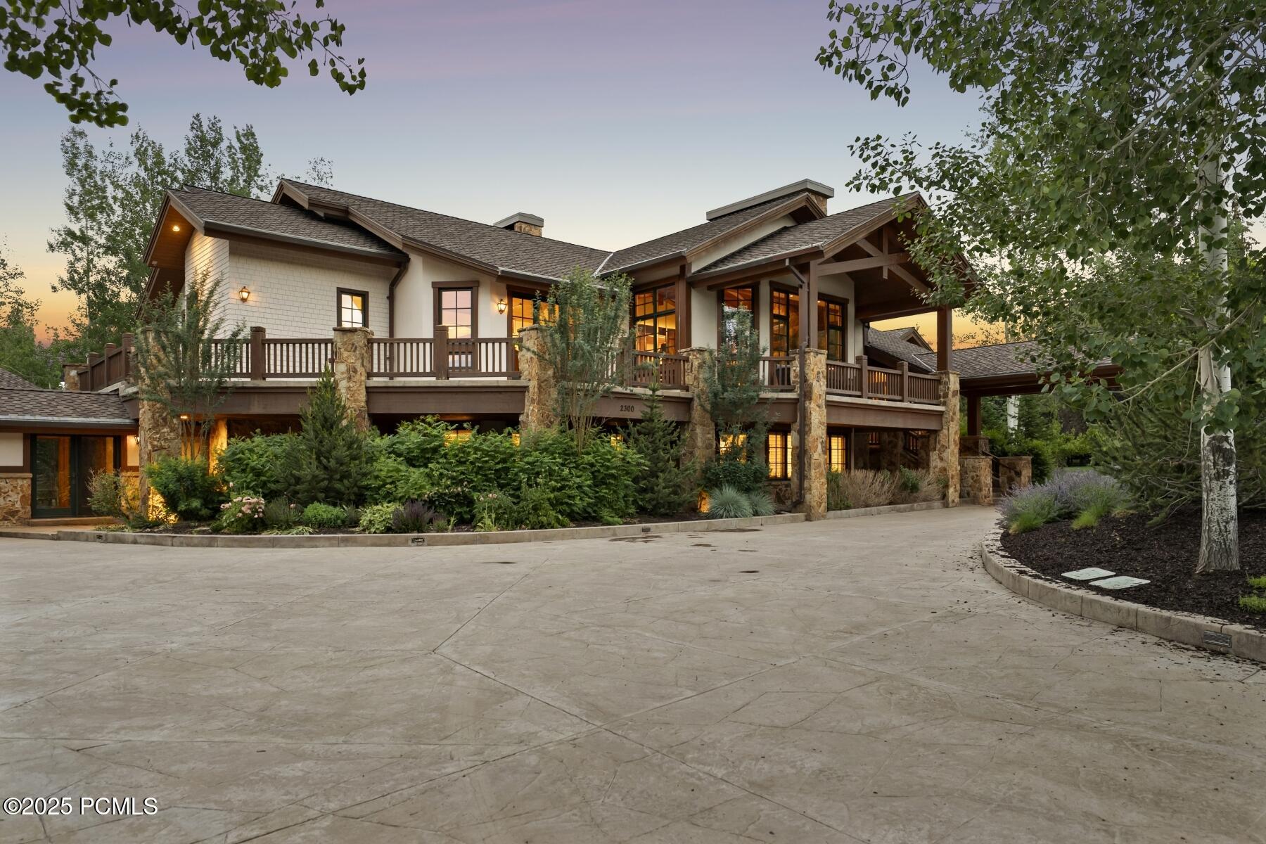 Park City, Utah 84060, United States, 8 Bedrooms Bedrooms, ,12 BathroomsBathrooms,Residential,Active,164193