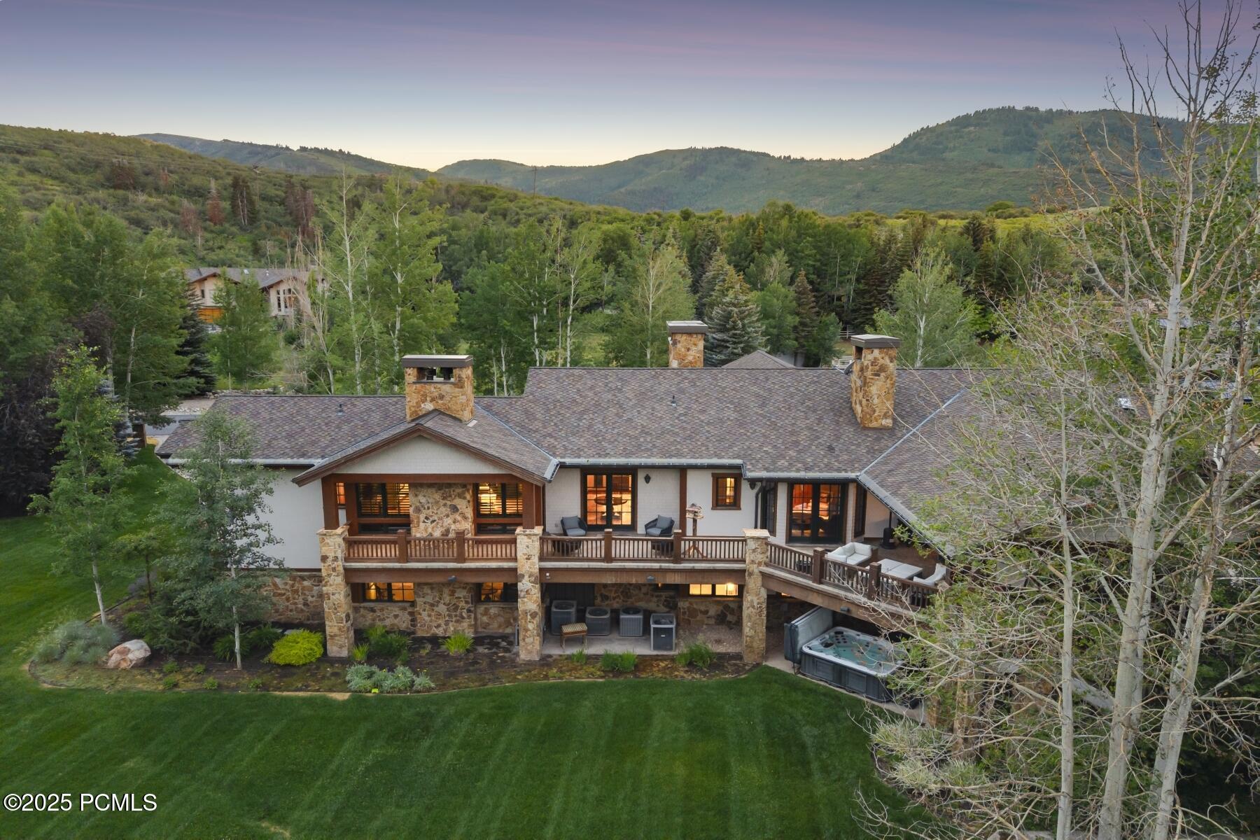 Park City, Utah 84060, United States, 8 Bedrooms Bedrooms, ,12 BathroomsBathrooms,Residential,Active,164193