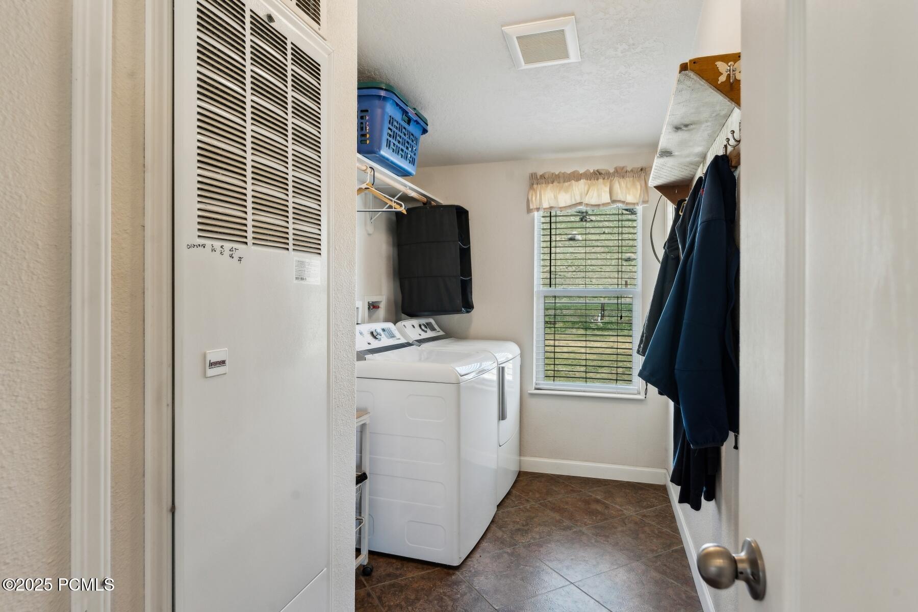 Wanship, Utah 84017, United States, 3 Bedrooms Bedrooms, ,2 BathroomsBathrooms,Residential,Active,115636