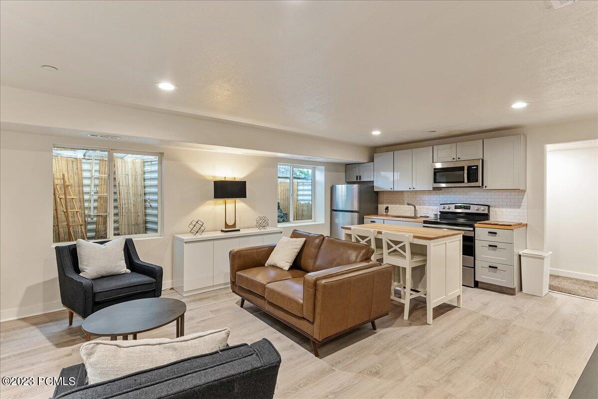1794 Longbranch Drive, Draper, Utah image 31