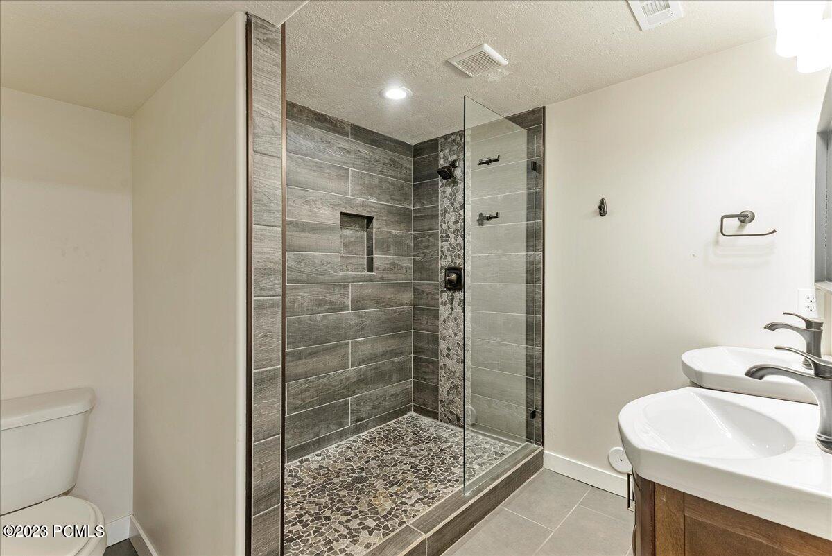 1794 Longbranch Drive, Draper, Utah image 35