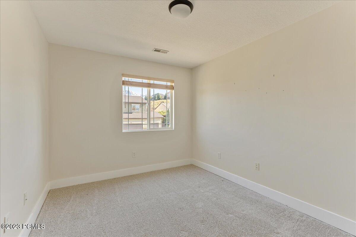 1794 Longbranch Drive, Draper, Utah image 25