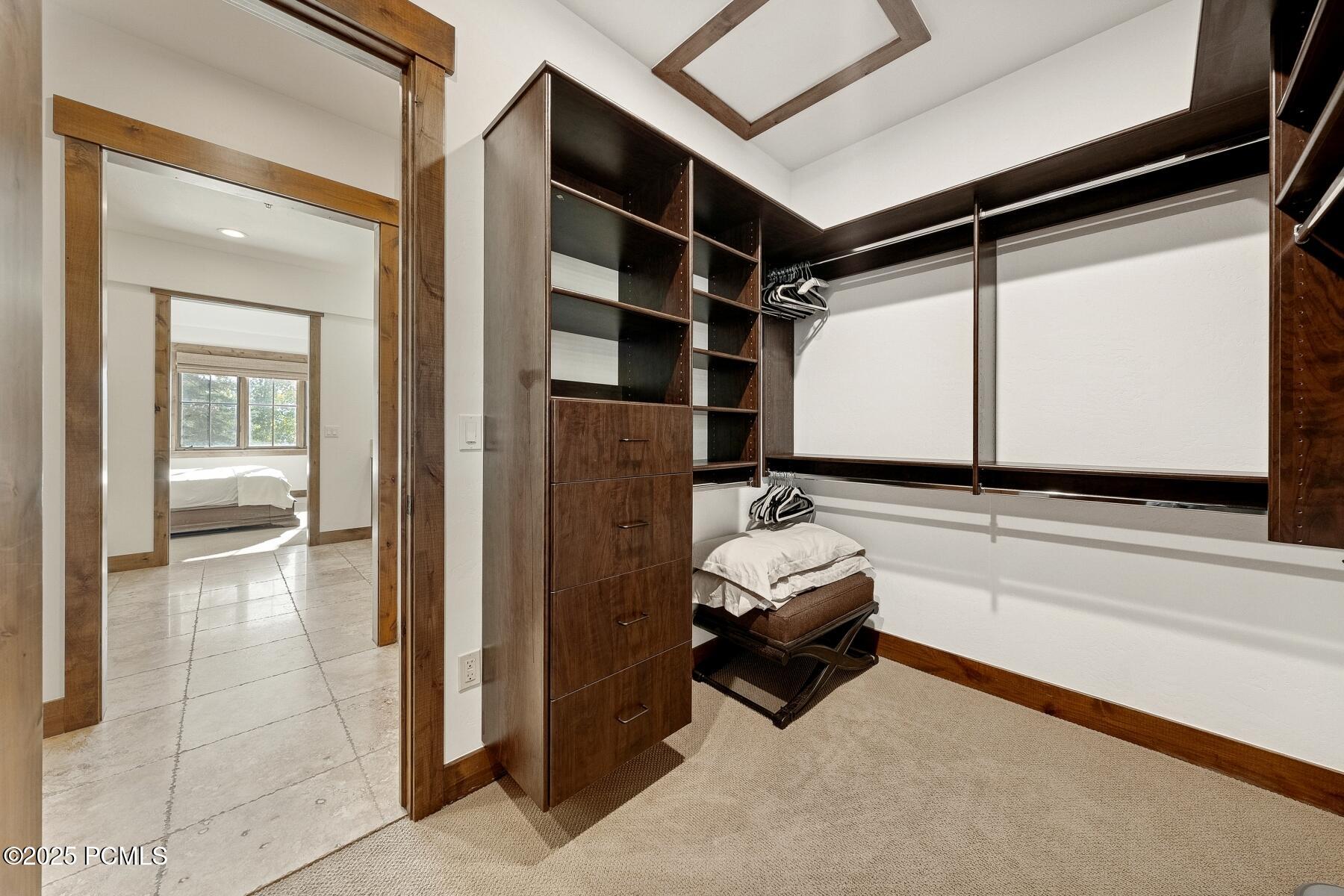 Park City, Utah 84098, United States, 3 Bedrooms Bedrooms, ,4 BathroomsBathrooms,Residential,Pending,230941