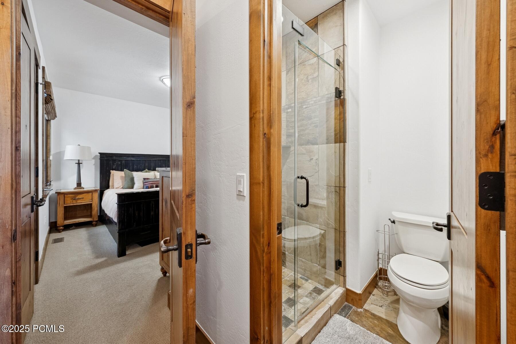 Park City, Utah 84098, United States, 3 Bedrooms Bedrooms, ,4 BathroomsBathrooms,Residential,Pending,230941